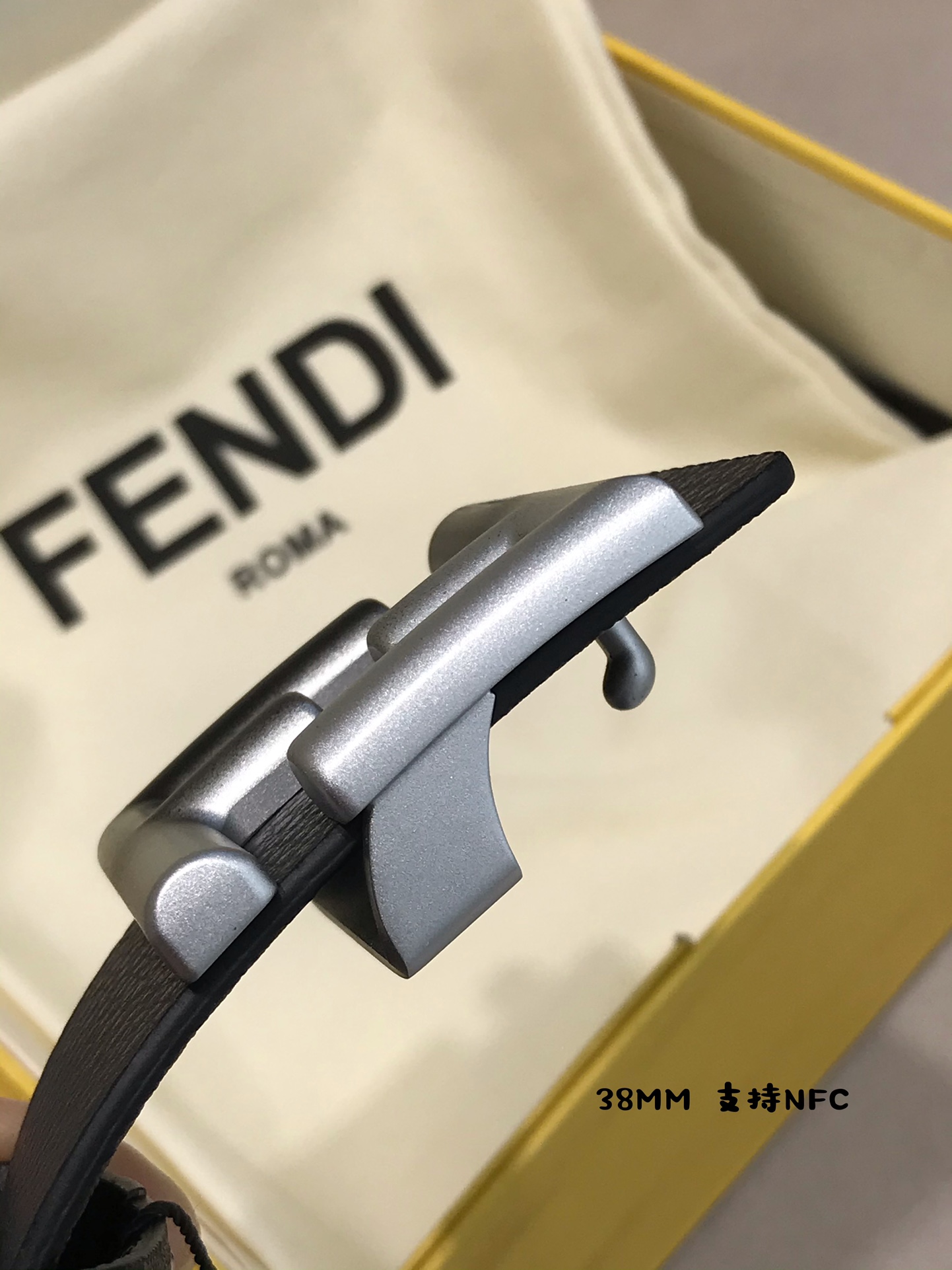 Fendi Leather Belt M