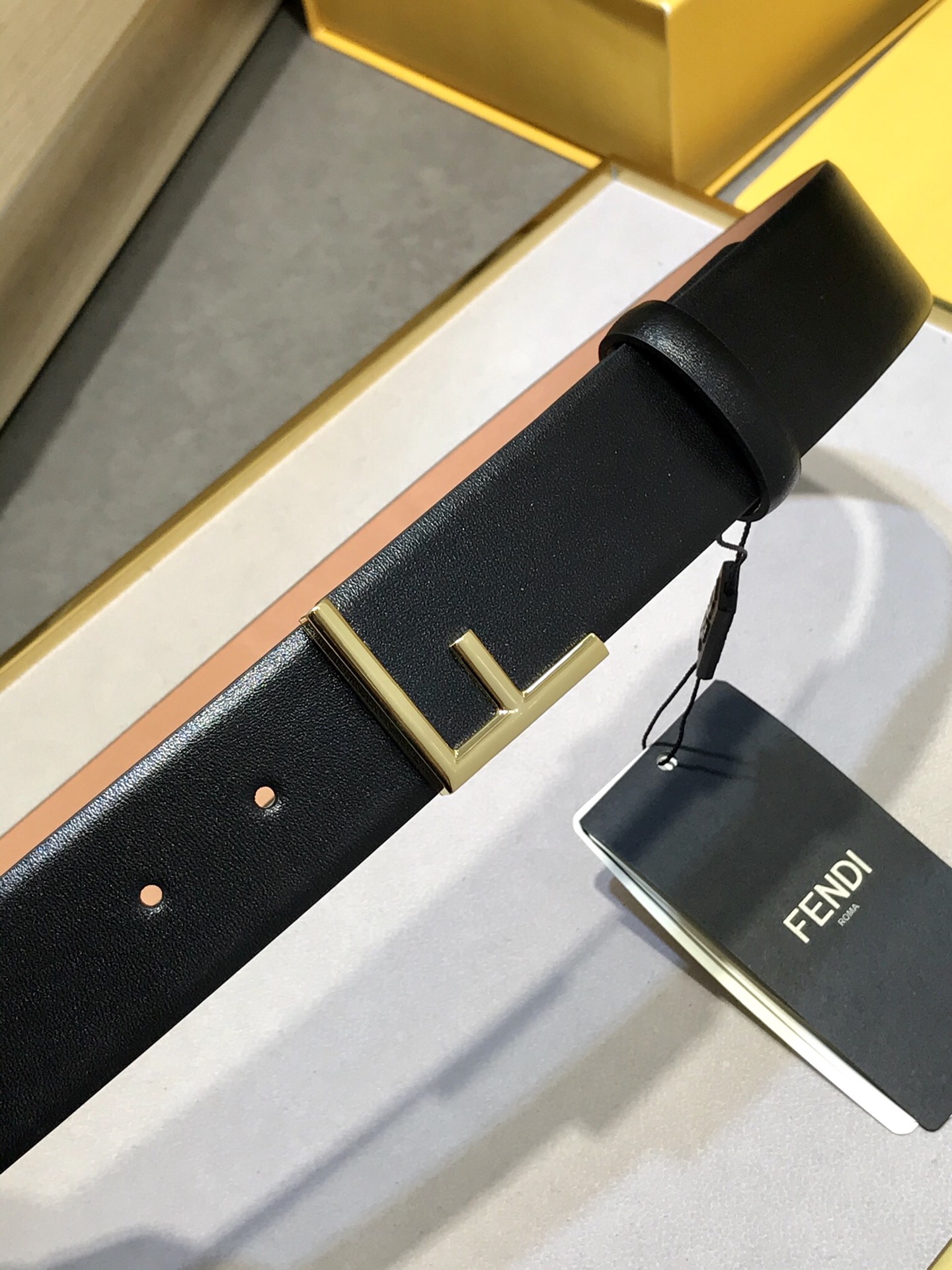 Fendi Leather Belt Cow Leather Black 38mm