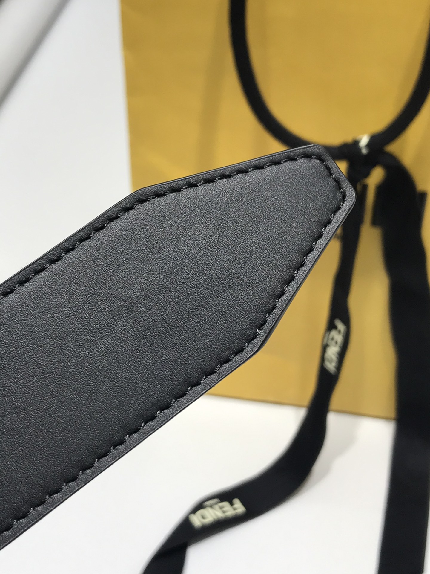 Basic Belt Top Grain Leather 39mm