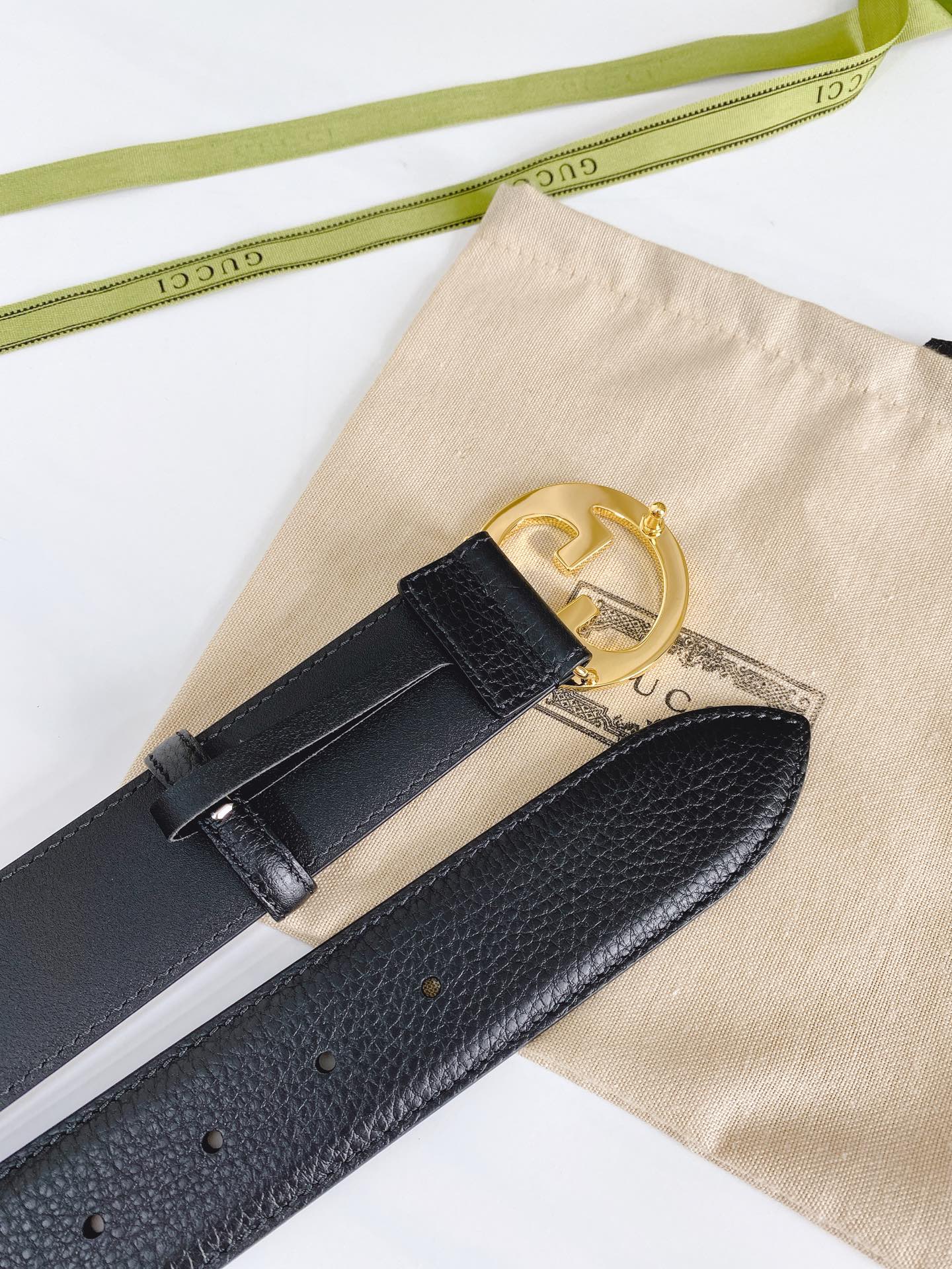 Gucci Basic Belt Cow Leather M