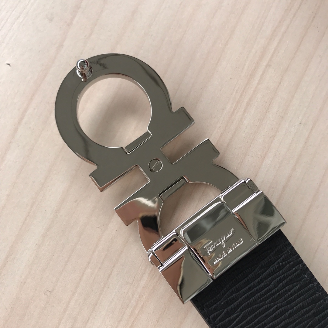 Salvatore Ferragamo Basic Belt