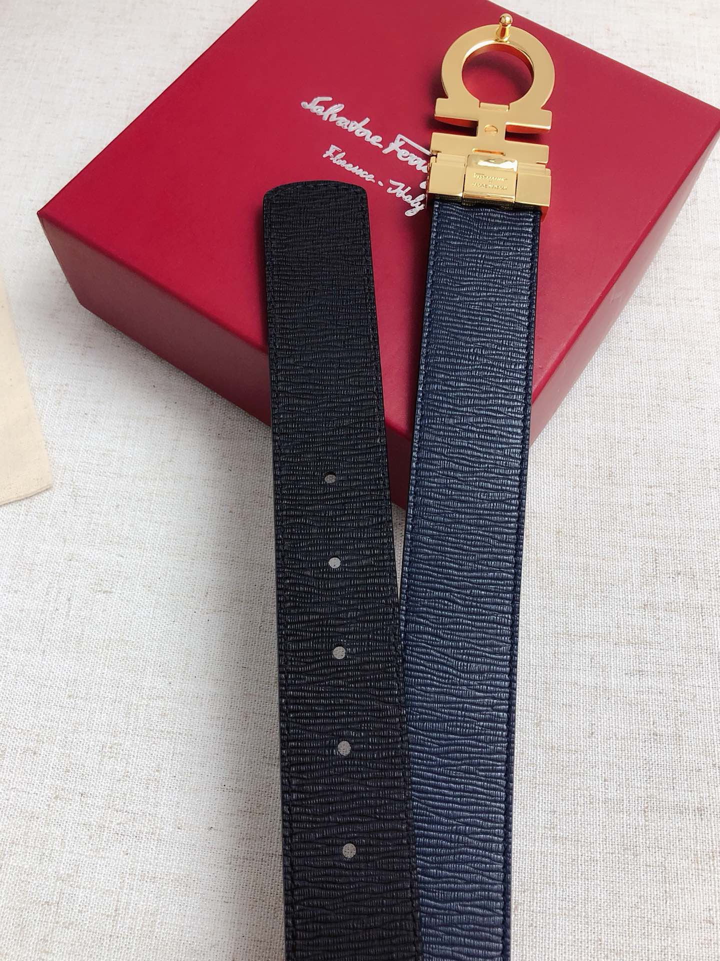 Salvatore Ferragamo Basic Belt
