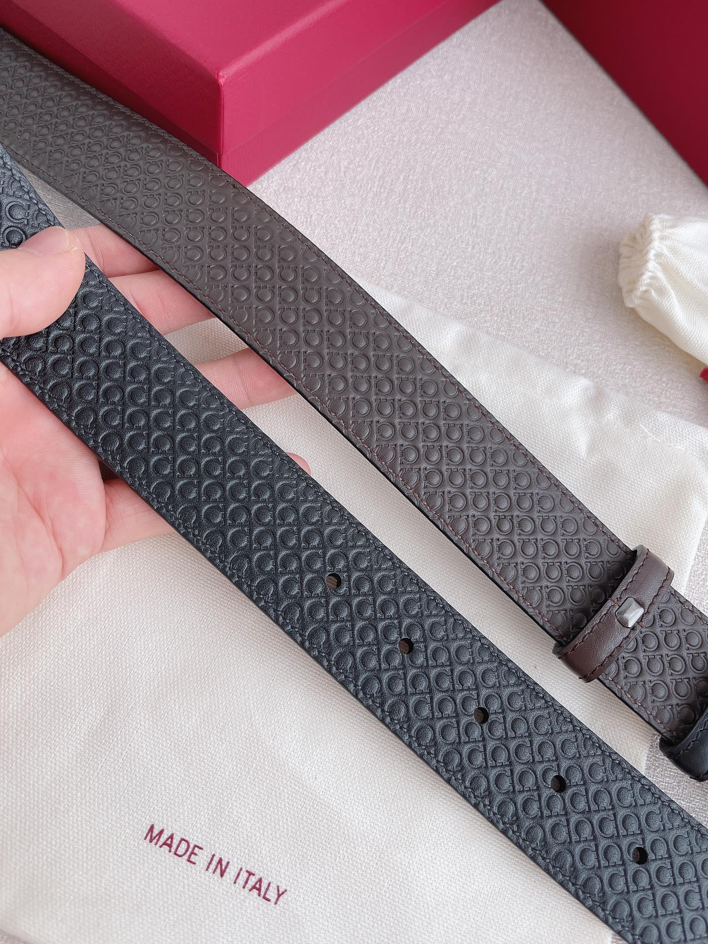 Salvatore Ferragamo Basic Belt