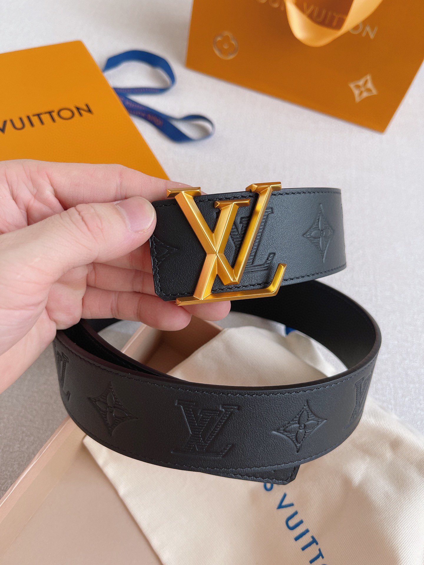 Louis Vuitton Basic Belt L