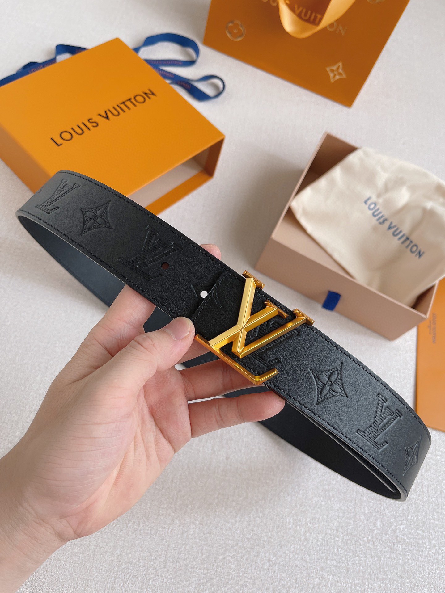 Louis Vuitton Basic Belt L