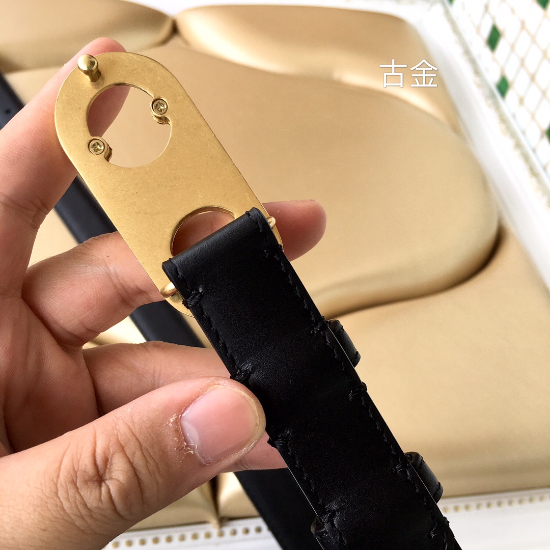 Female Basic Belt M