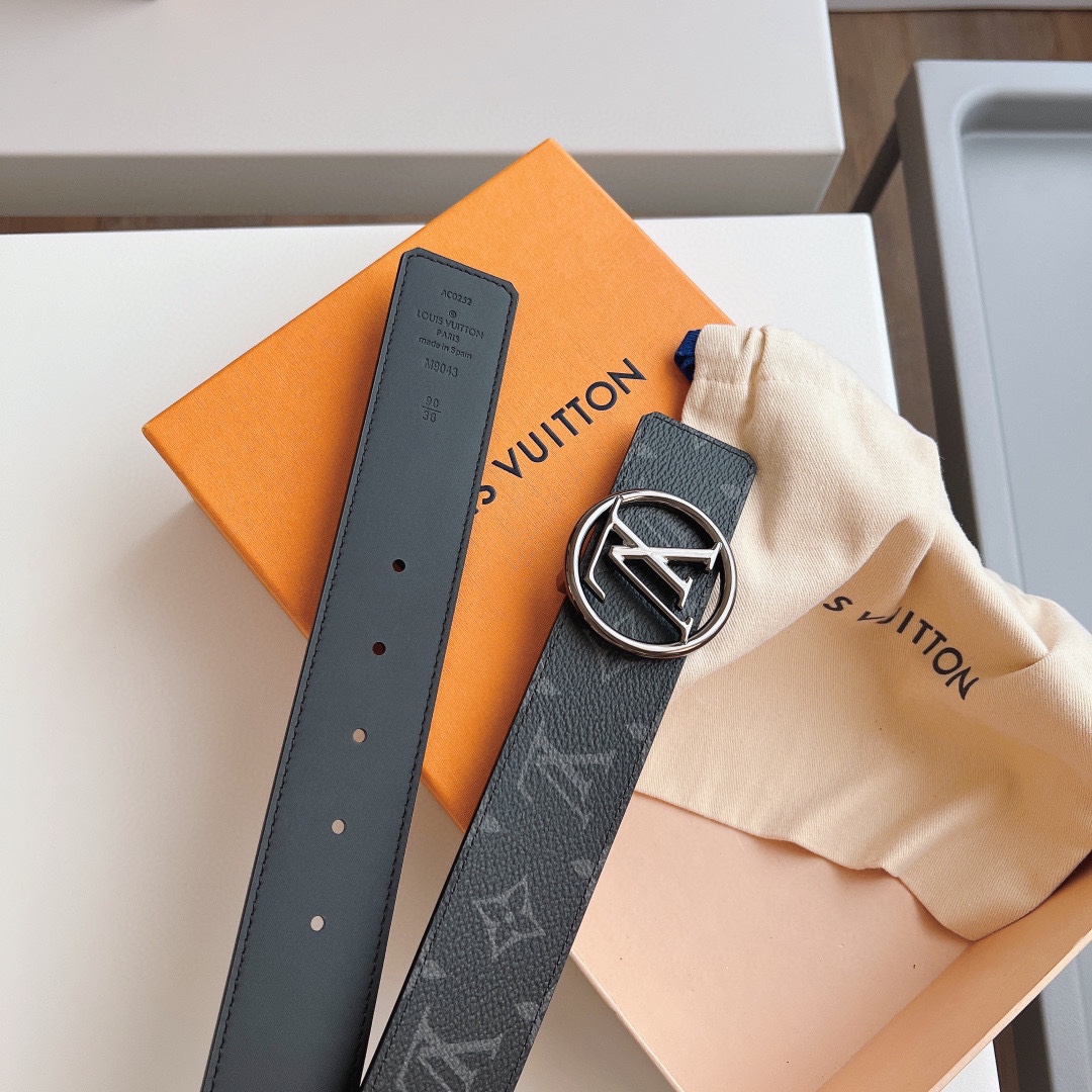 Louis Vuitton Basic Belt M