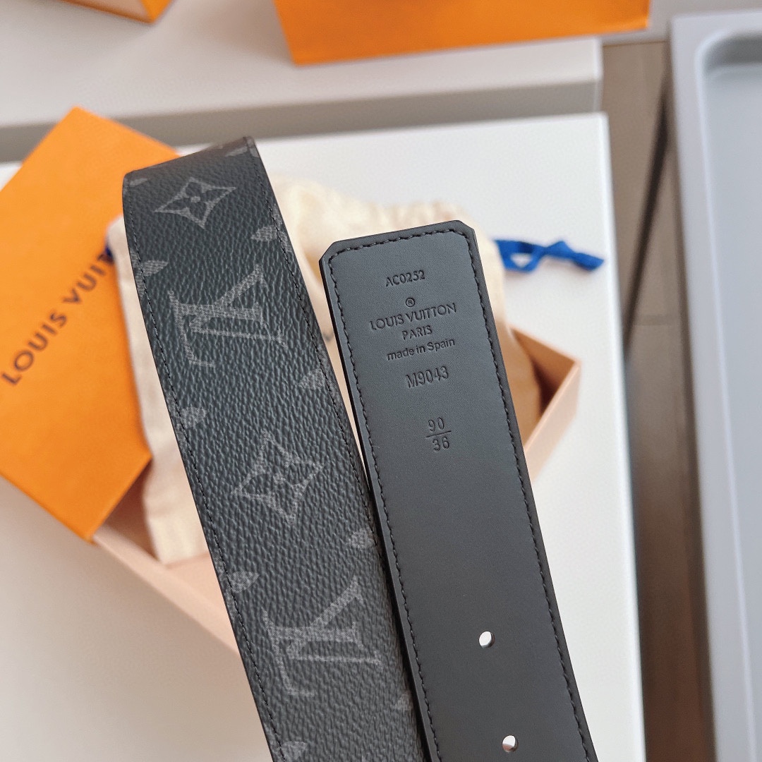 Louis Vuitton Basic Belt M