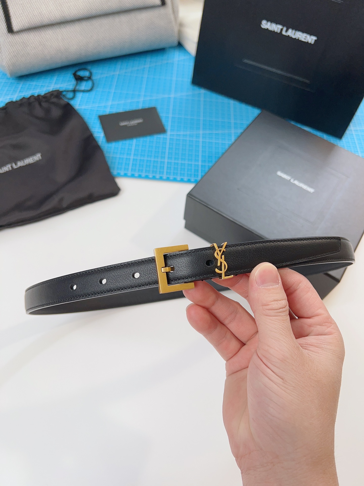 Saint Laurent Female Basic Belt Cow Leather