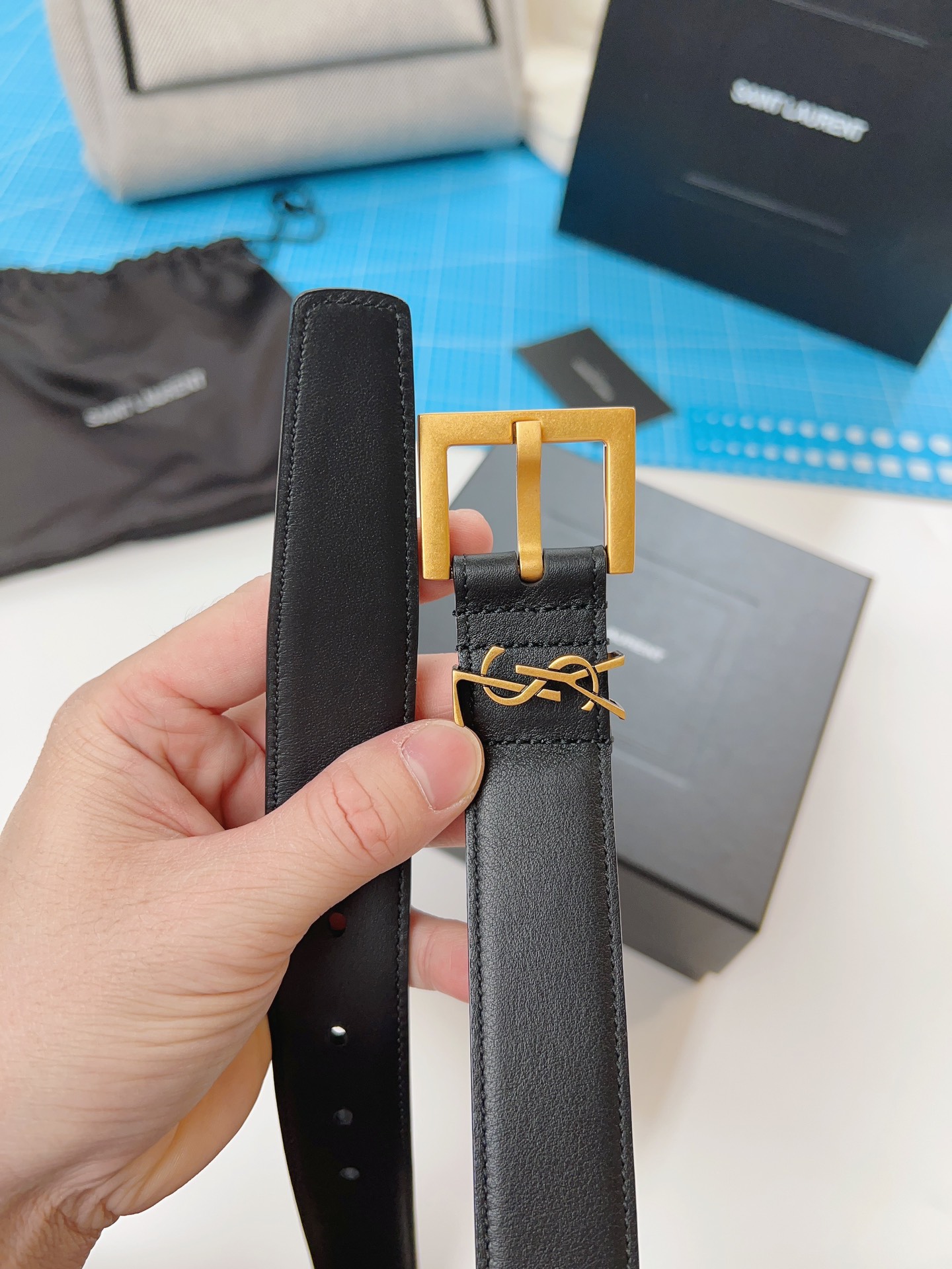 Saint Laurent Female Basic Belt Cow Leather