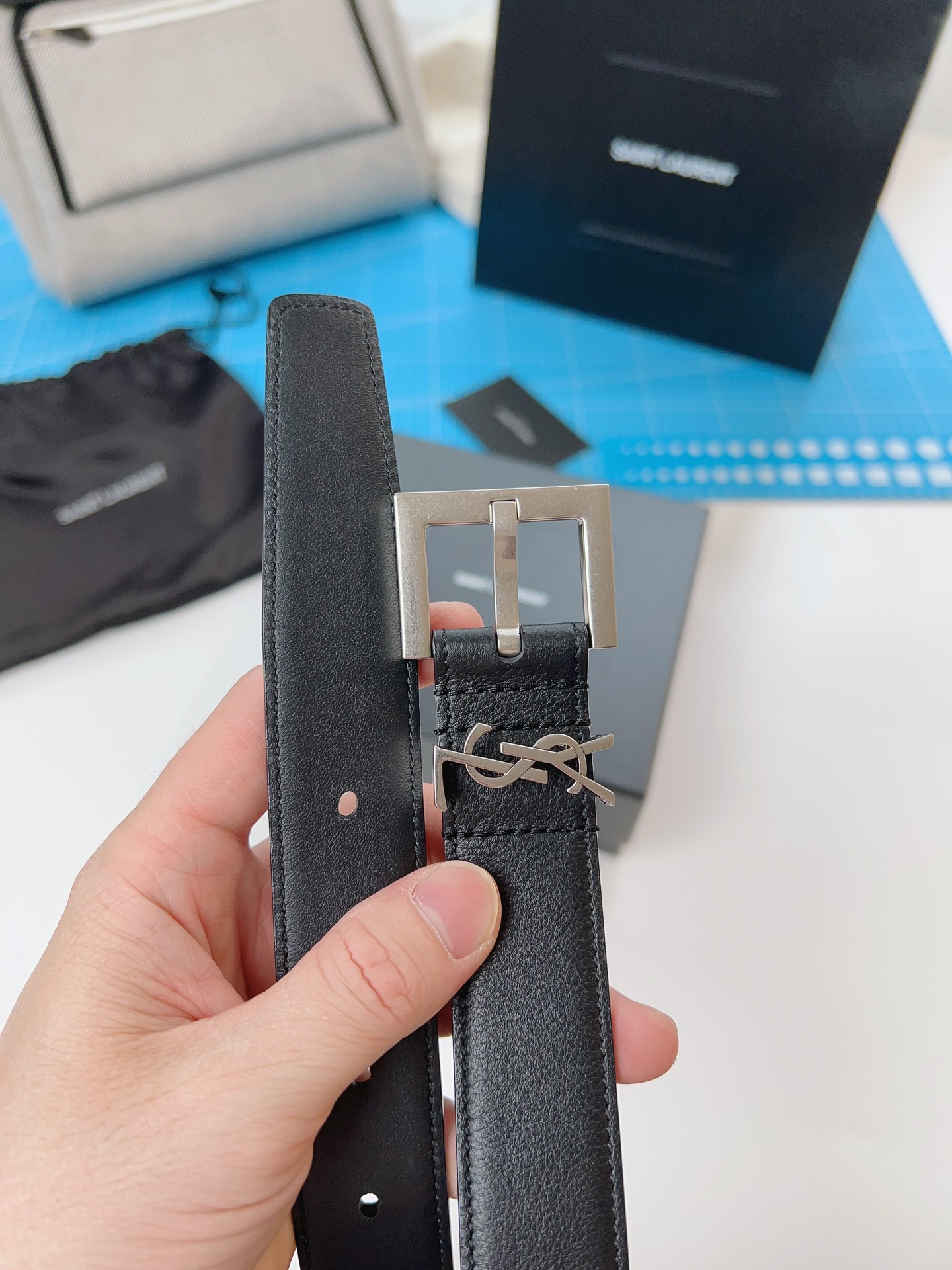 Saint Laurent Female Basic Belt Cow Leather