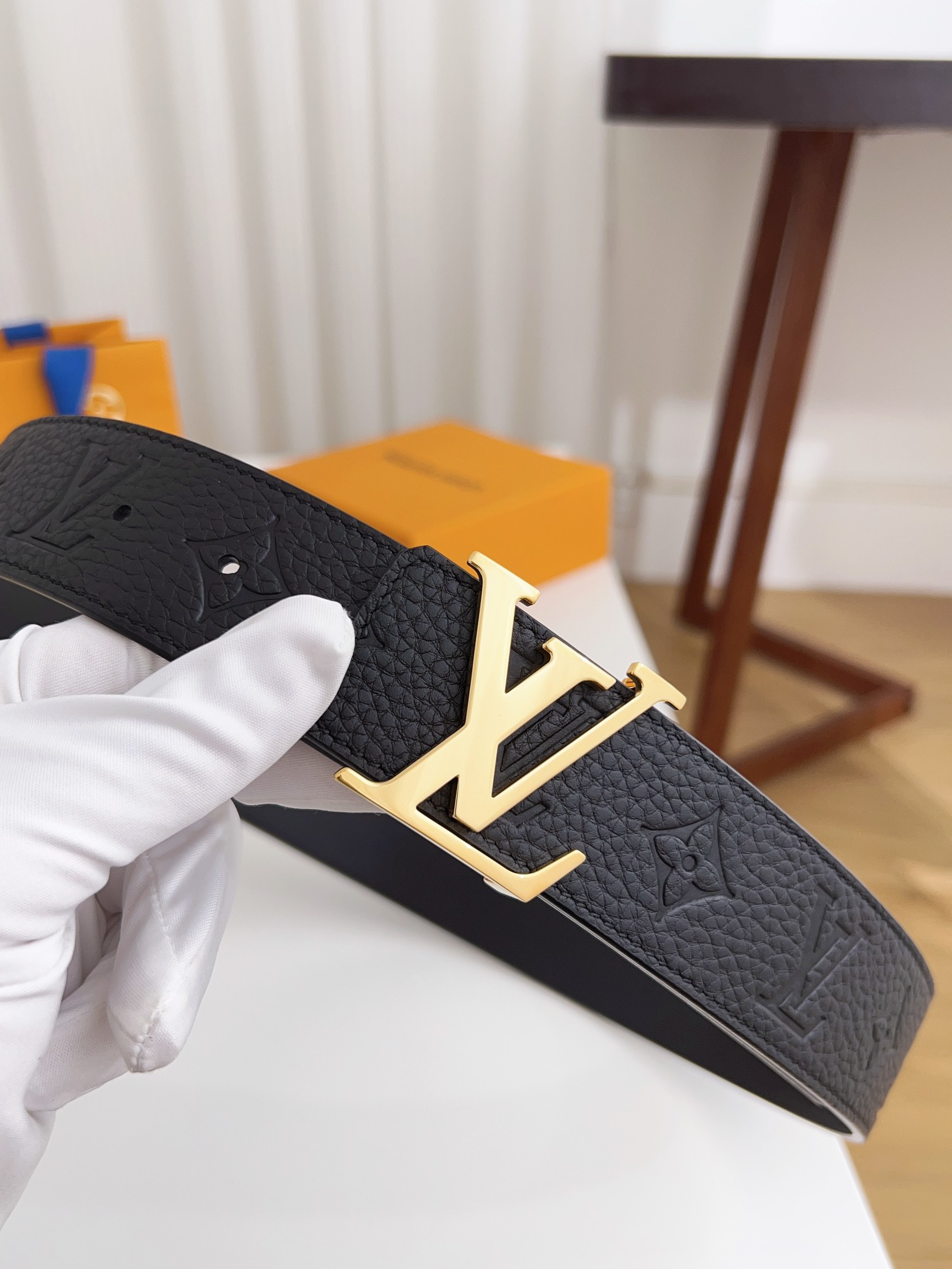 Louis Vuitton Basic Belt 40mm-l