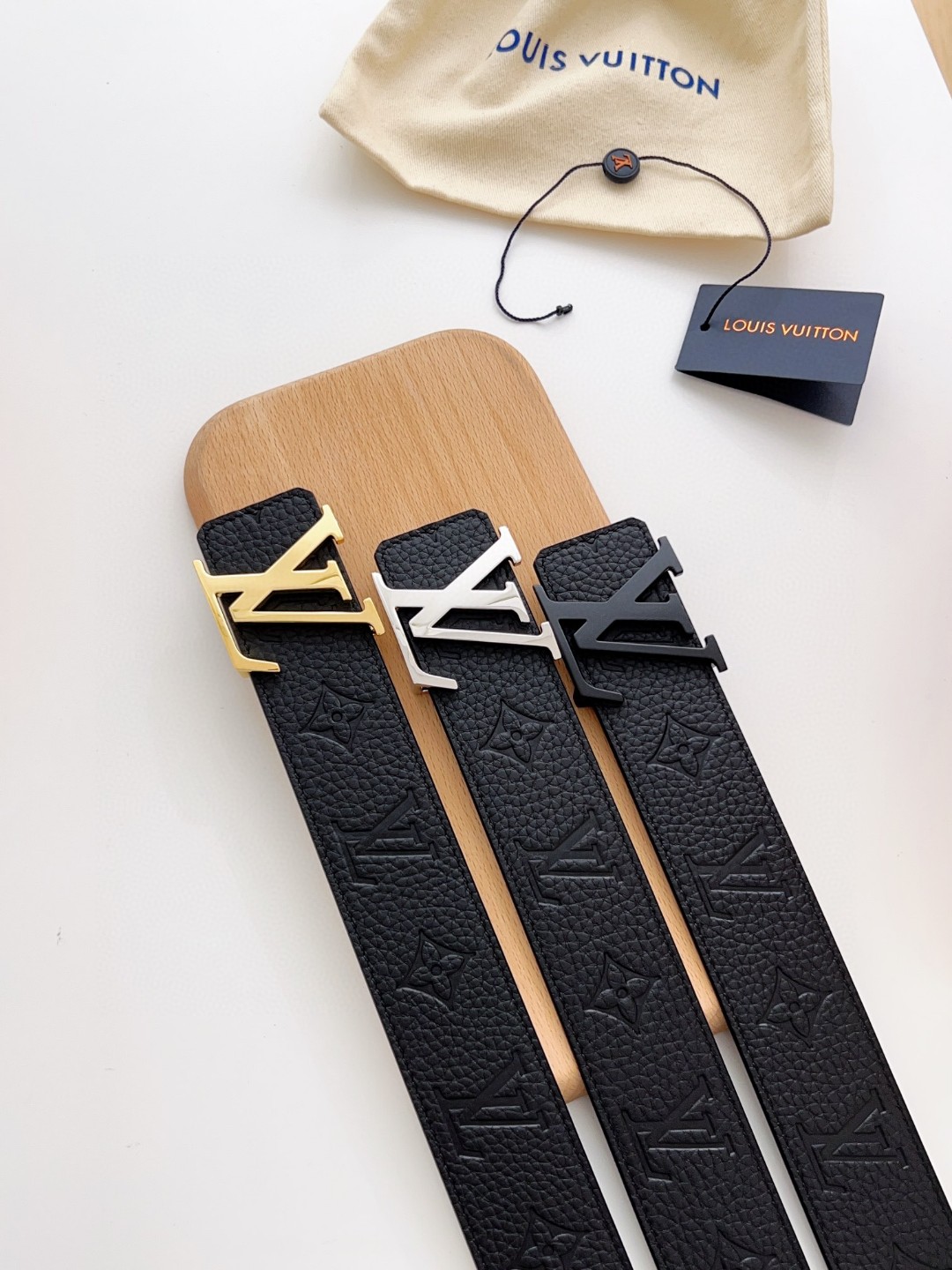 Louis Vuitton Basic Belt 40mm-l