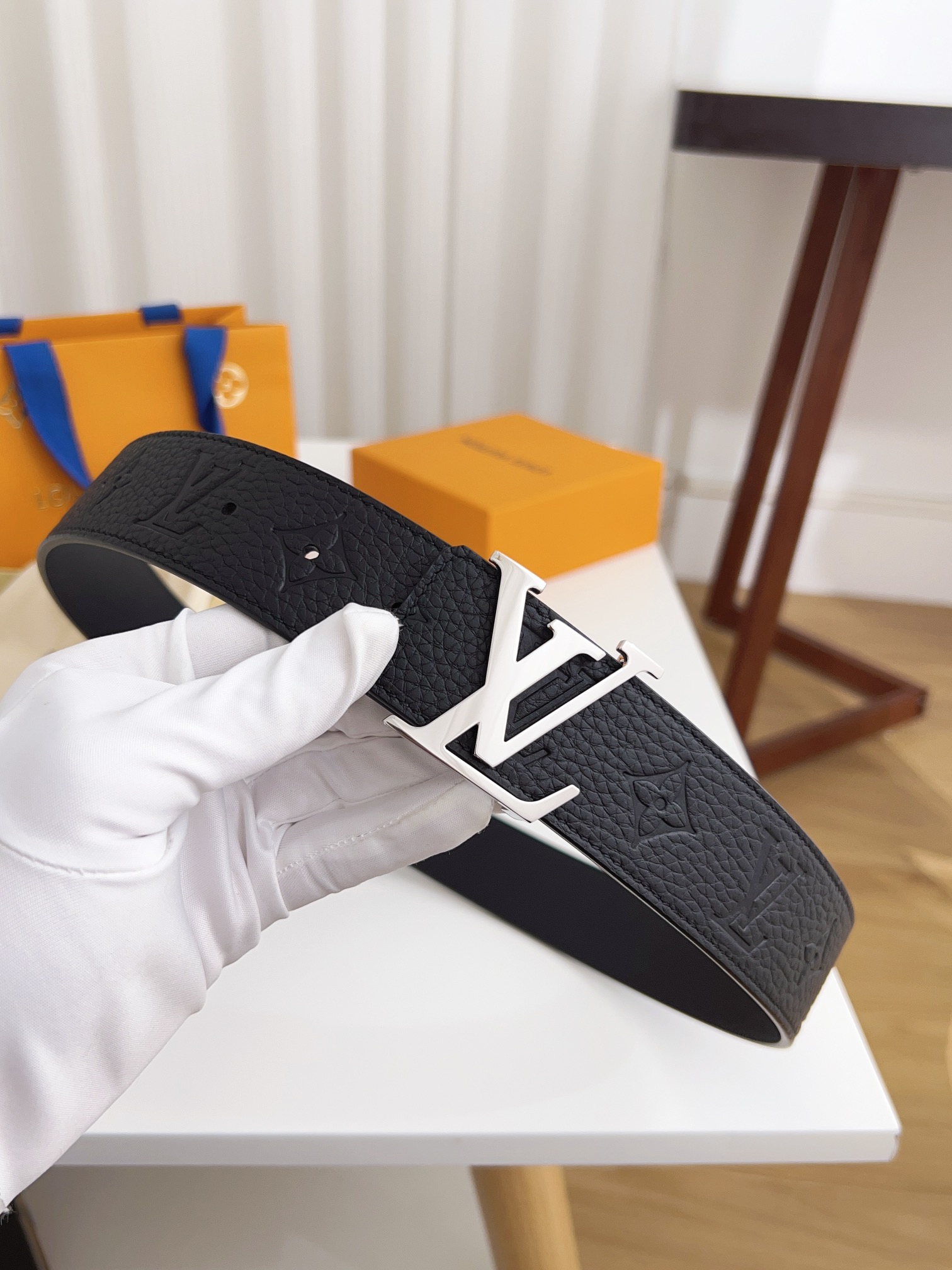 Louis Vuitton Basic Belt 40mm-l