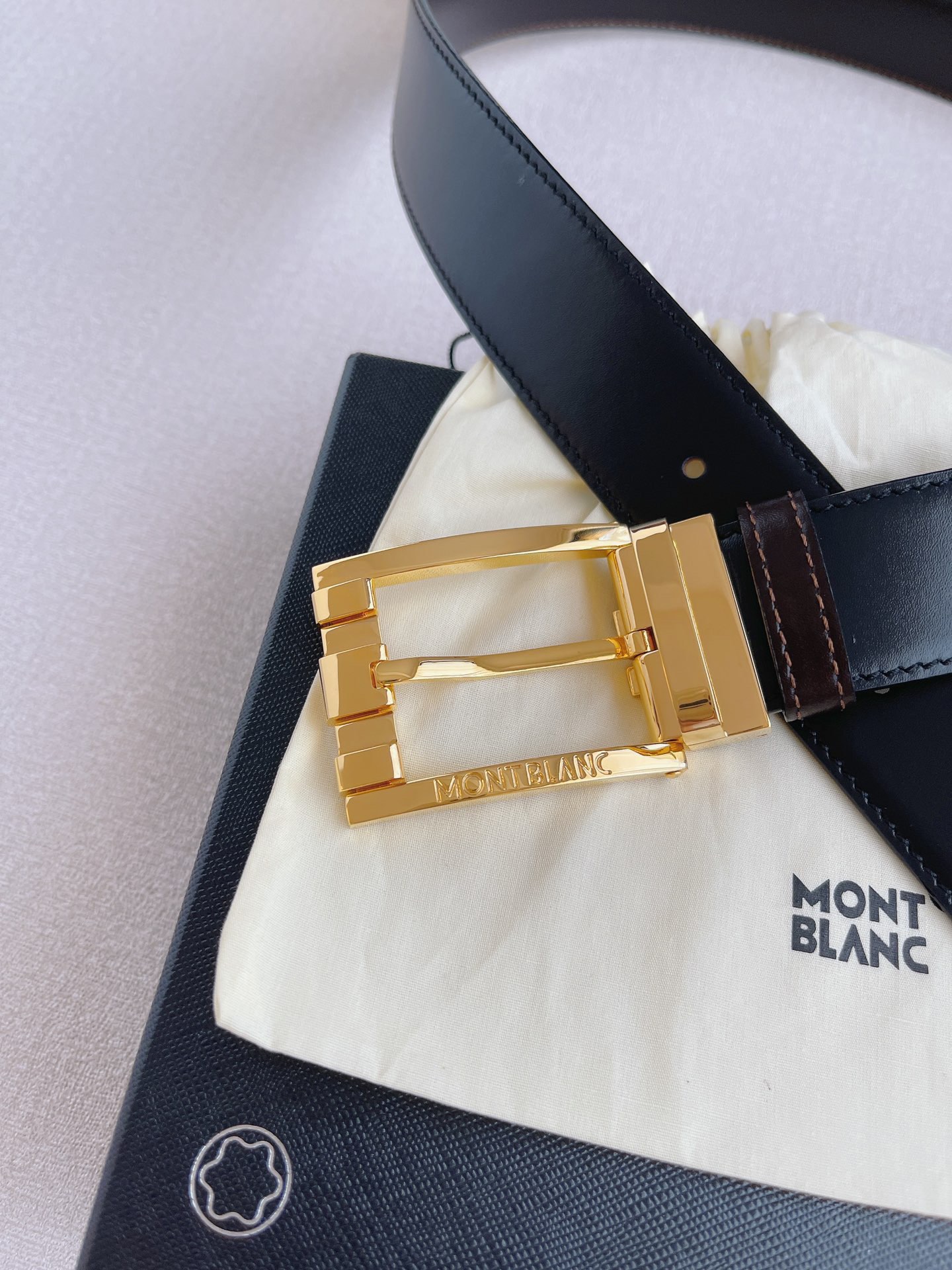 Montblanc Male Pin Buckle Belt Cow Leather M