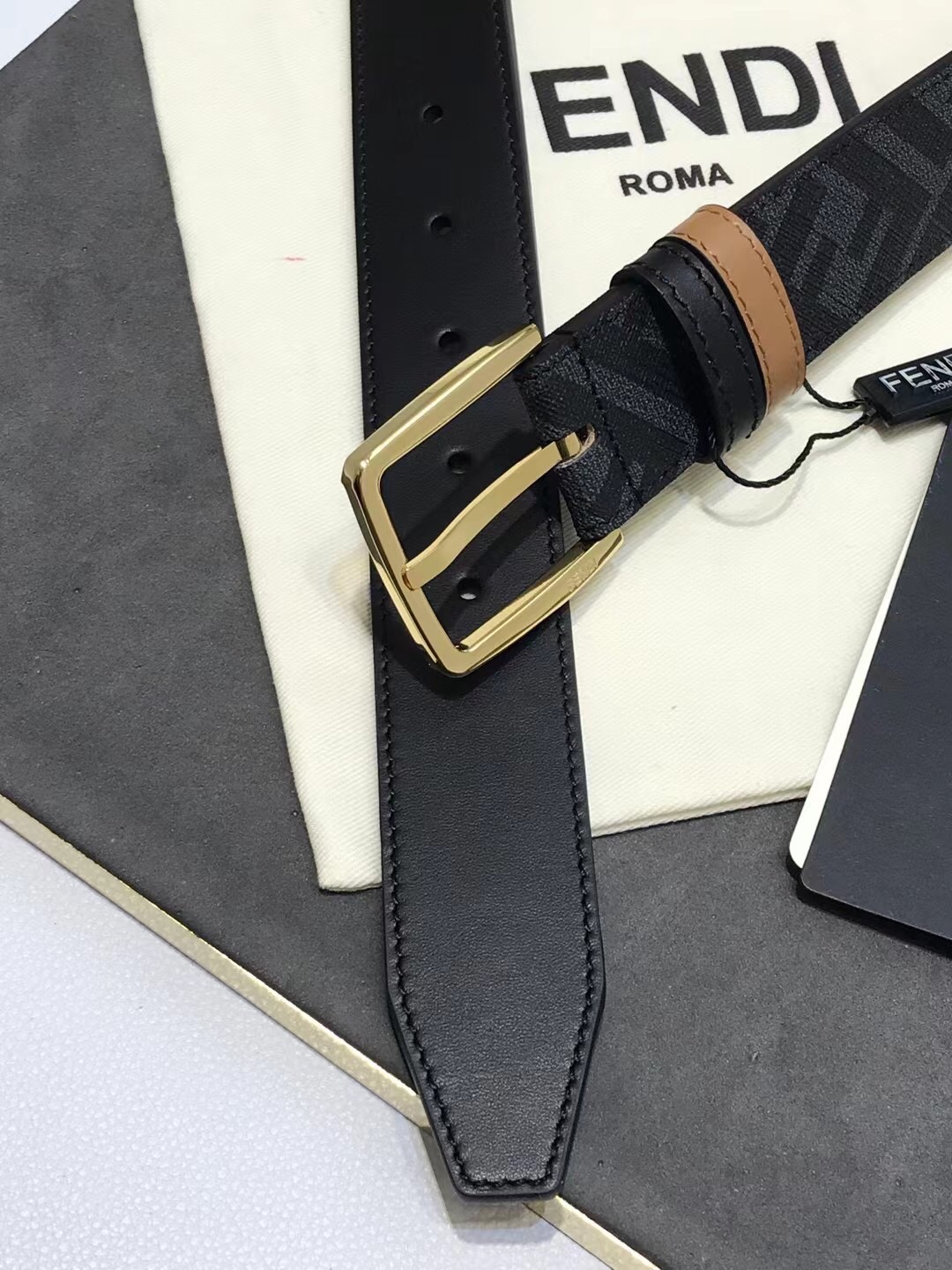 Fendi Leather Belt Cow Leather 35mm