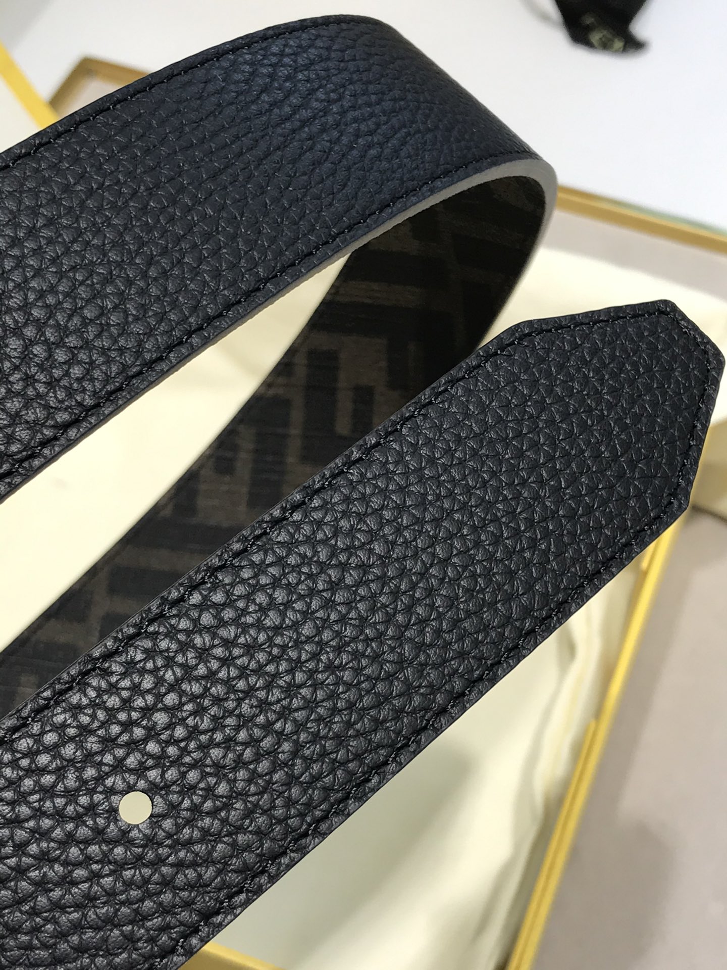 Fendi Leather Belt Cow Leather Black 35mm