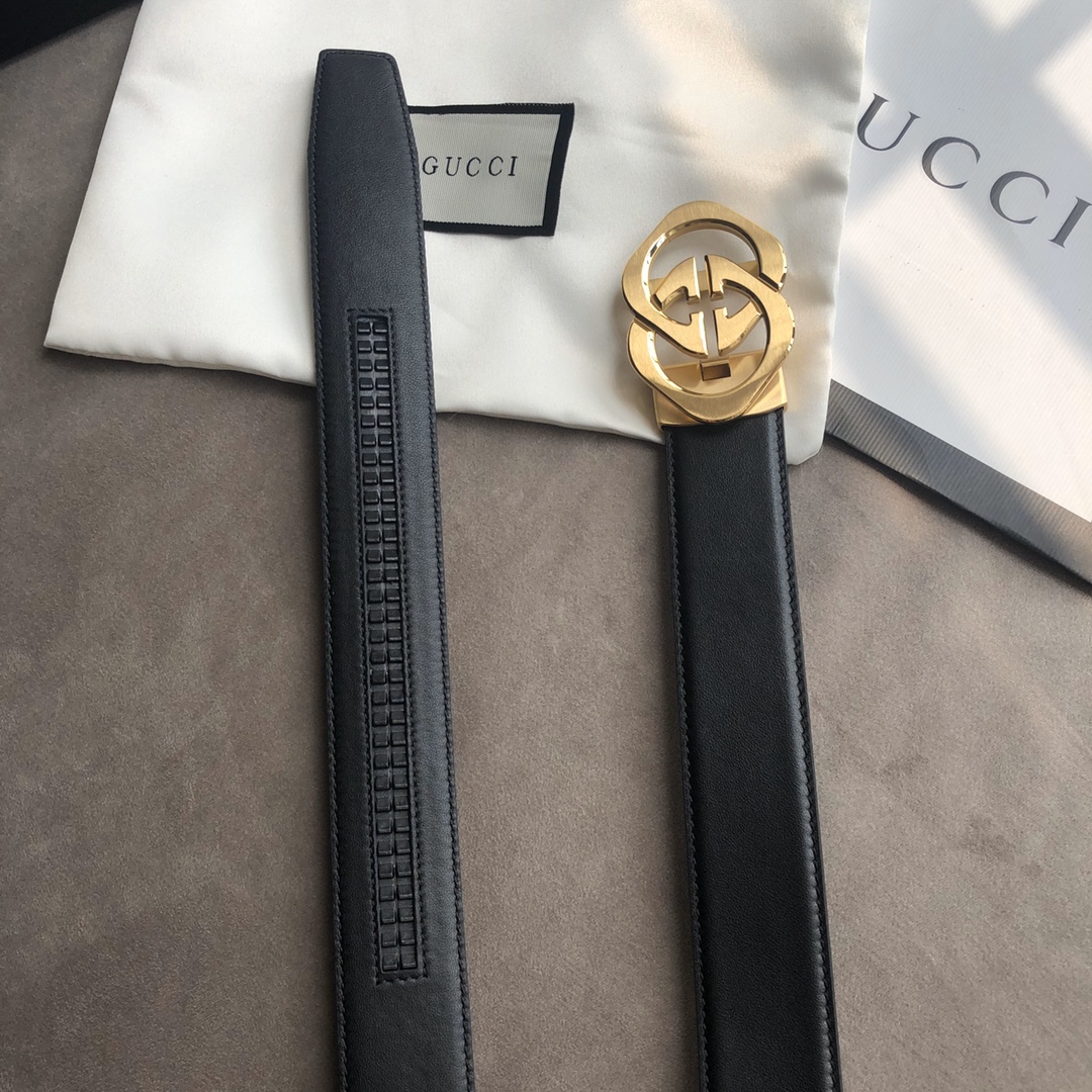 Gucci Male Leather Belt Top Grain Leather M