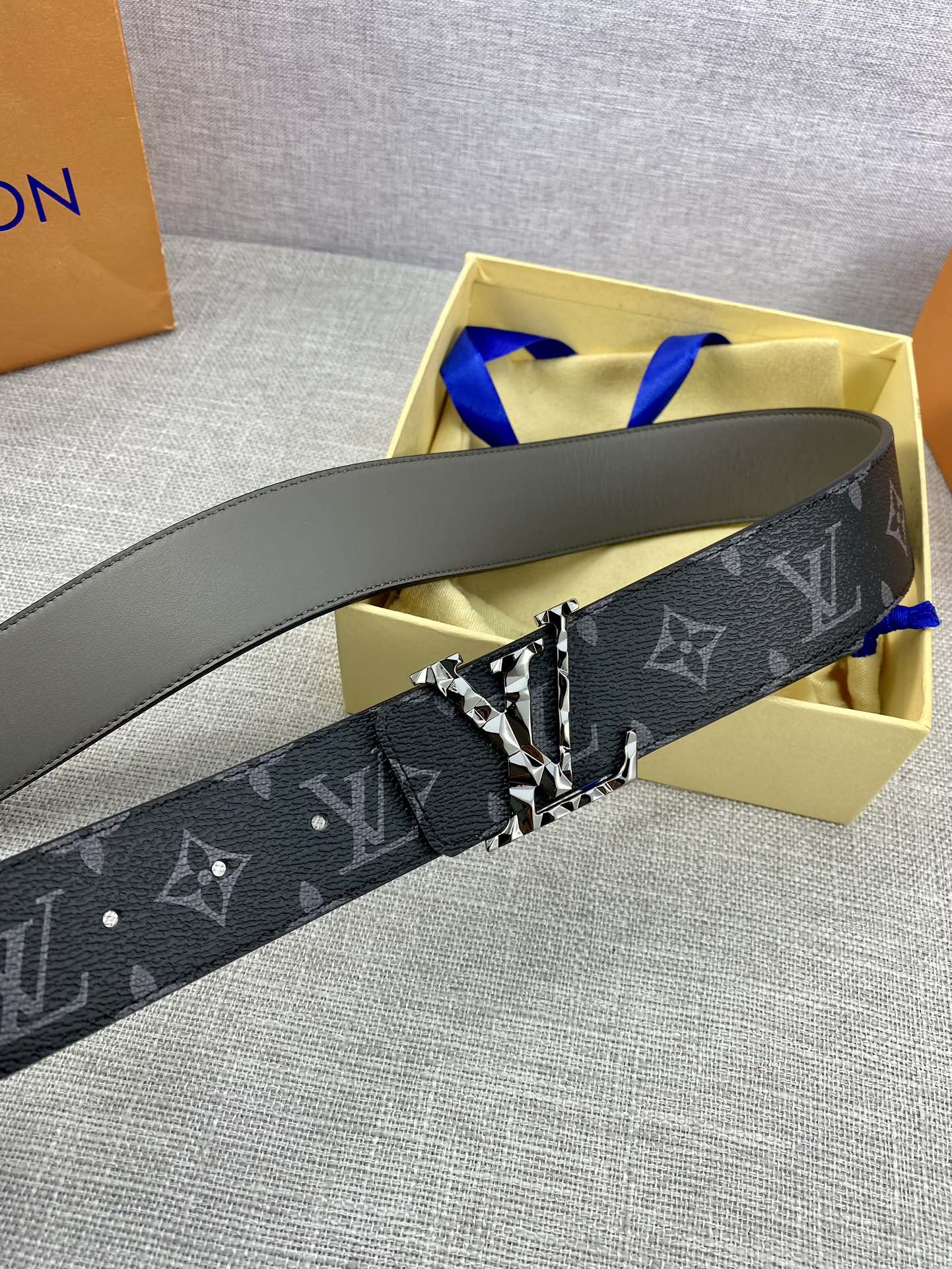 Louis Vuitton Basic Belt Cow Leather S-m-l