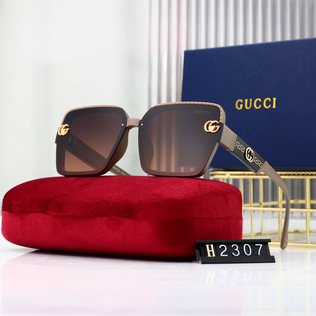 Gucci Basic Glasses