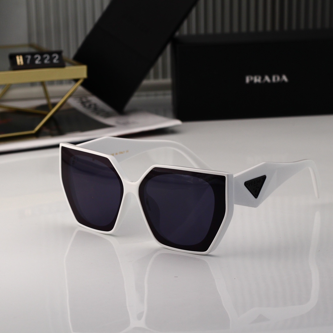 Prada Basic Glasses