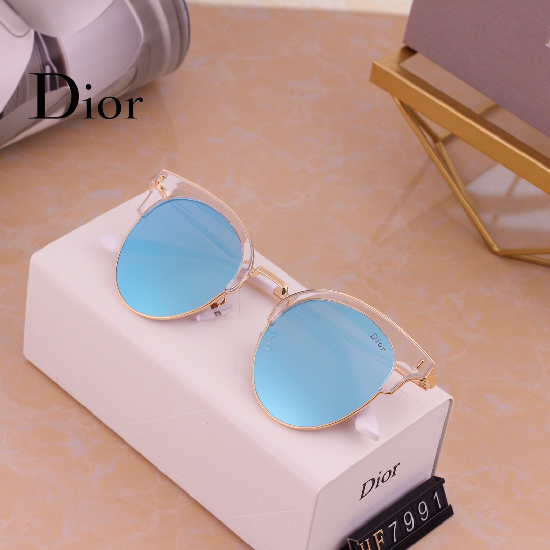 Dior Basic Glasses