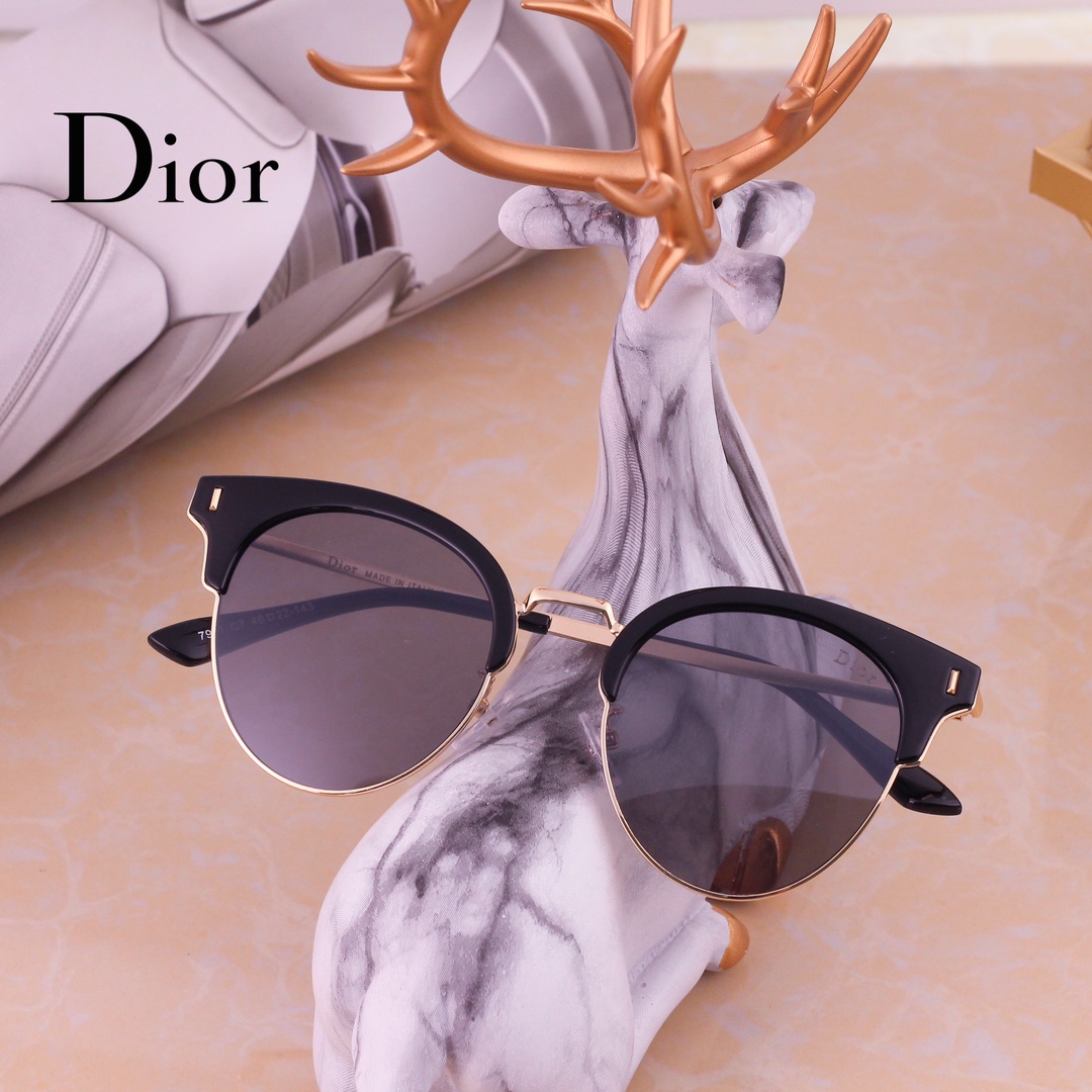 Dior Basic Glasses
