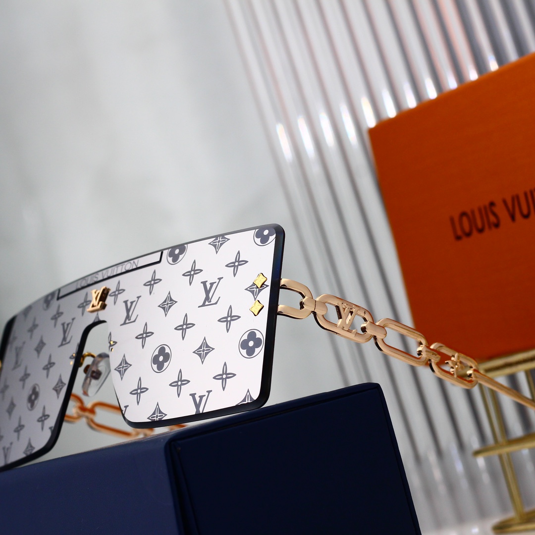 Louis Vuitton Basic Glasses L