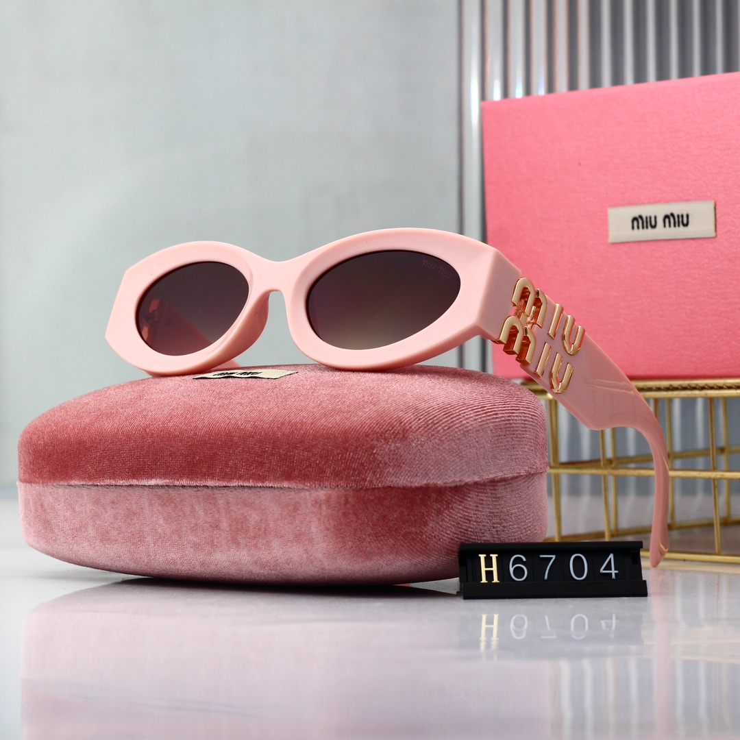 Miu Miu Basic Glasses M