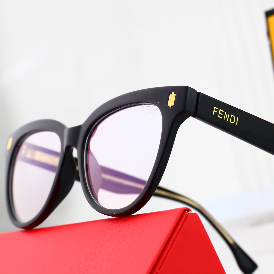 Fendi Basic Glasses
