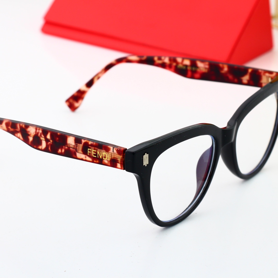 Fendi Basic Glasses