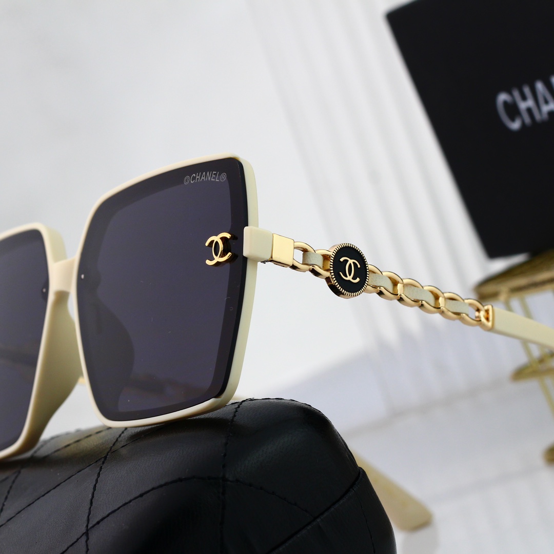 Chanel Basic Glasses
