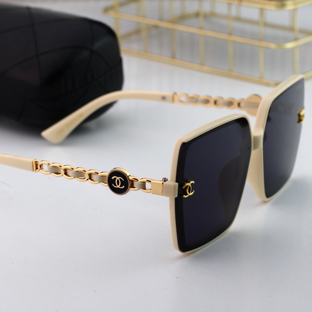 Chanel Basic Glasses