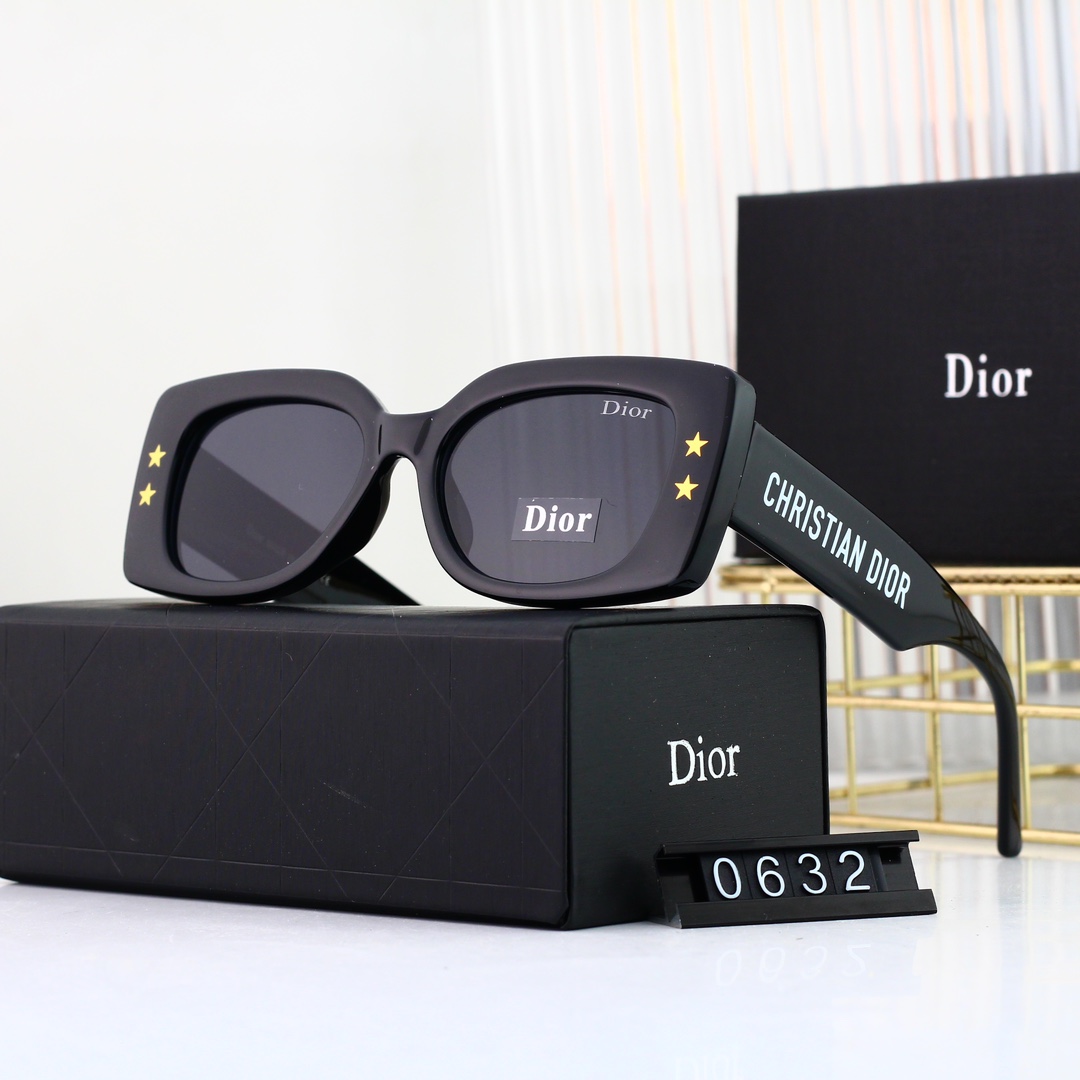 Dior Basic Glasses