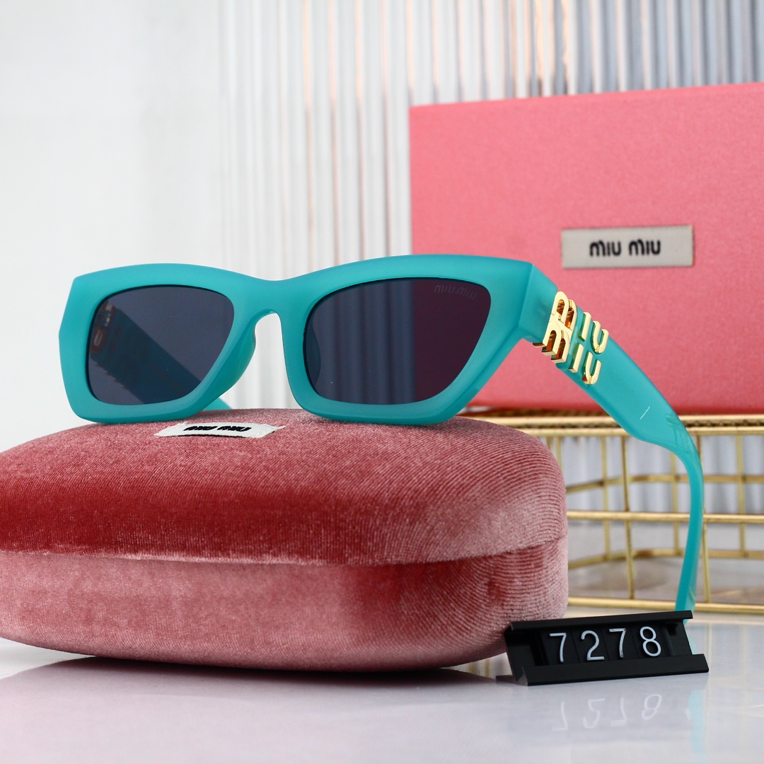 Miu Miu Basic Glasses M