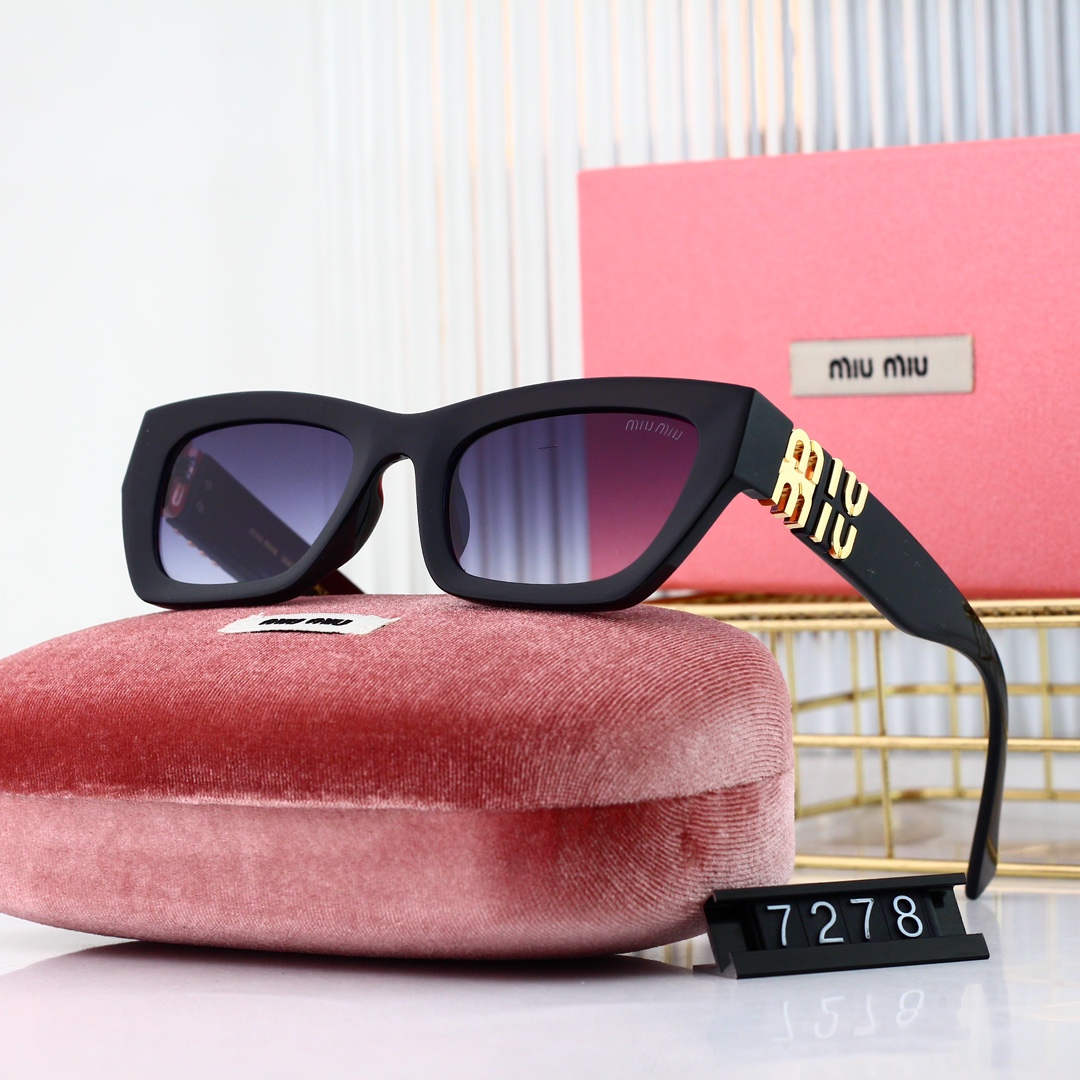 Miu Miu Basic Glasses M