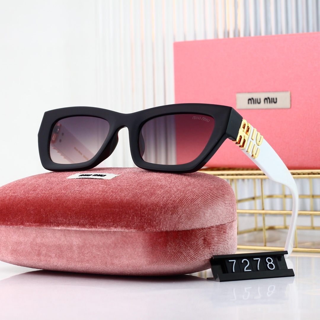Miu Miu Basic Glasses M