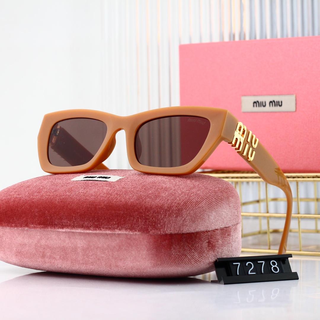 Miu Miu Basic Glasses M