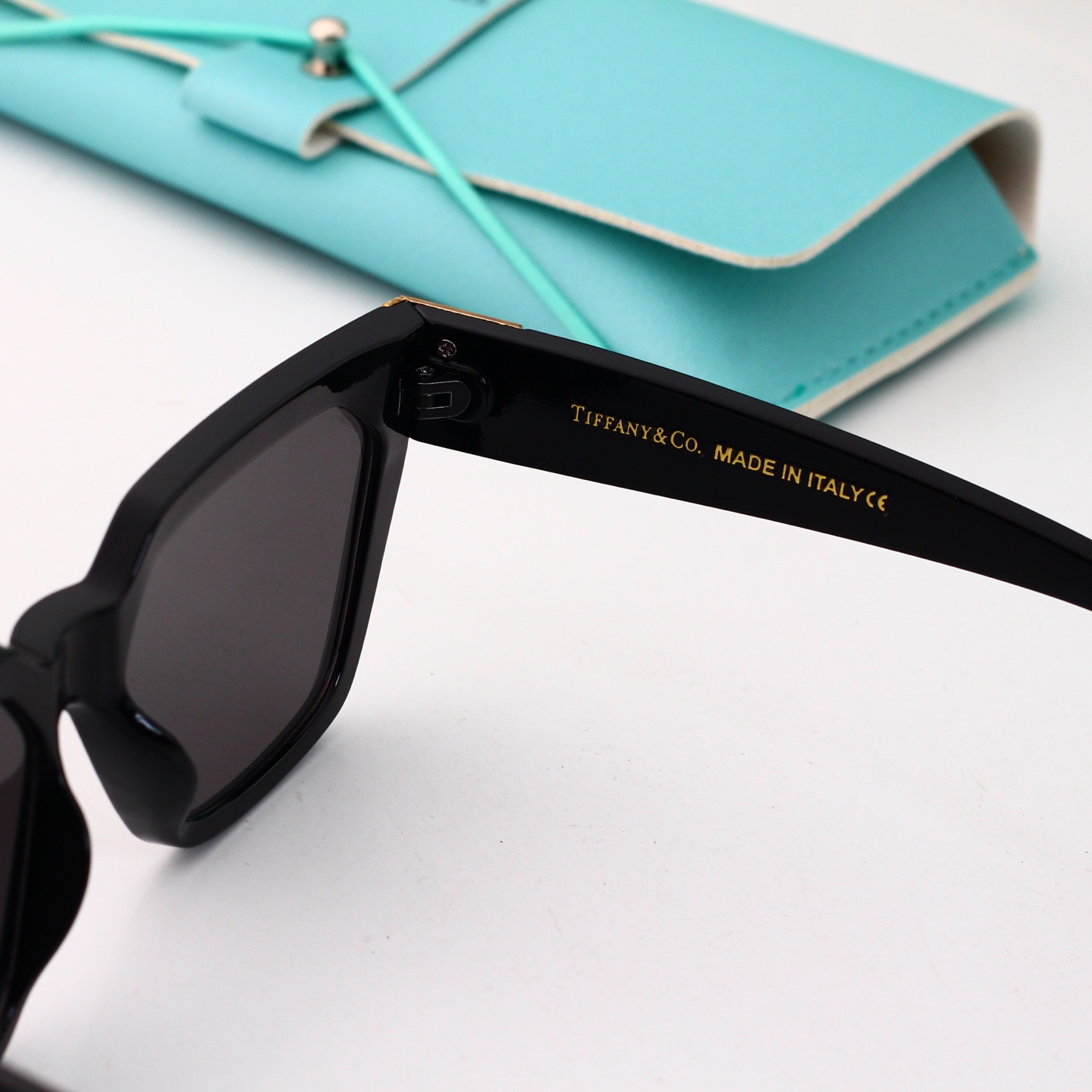 Basic Glasses