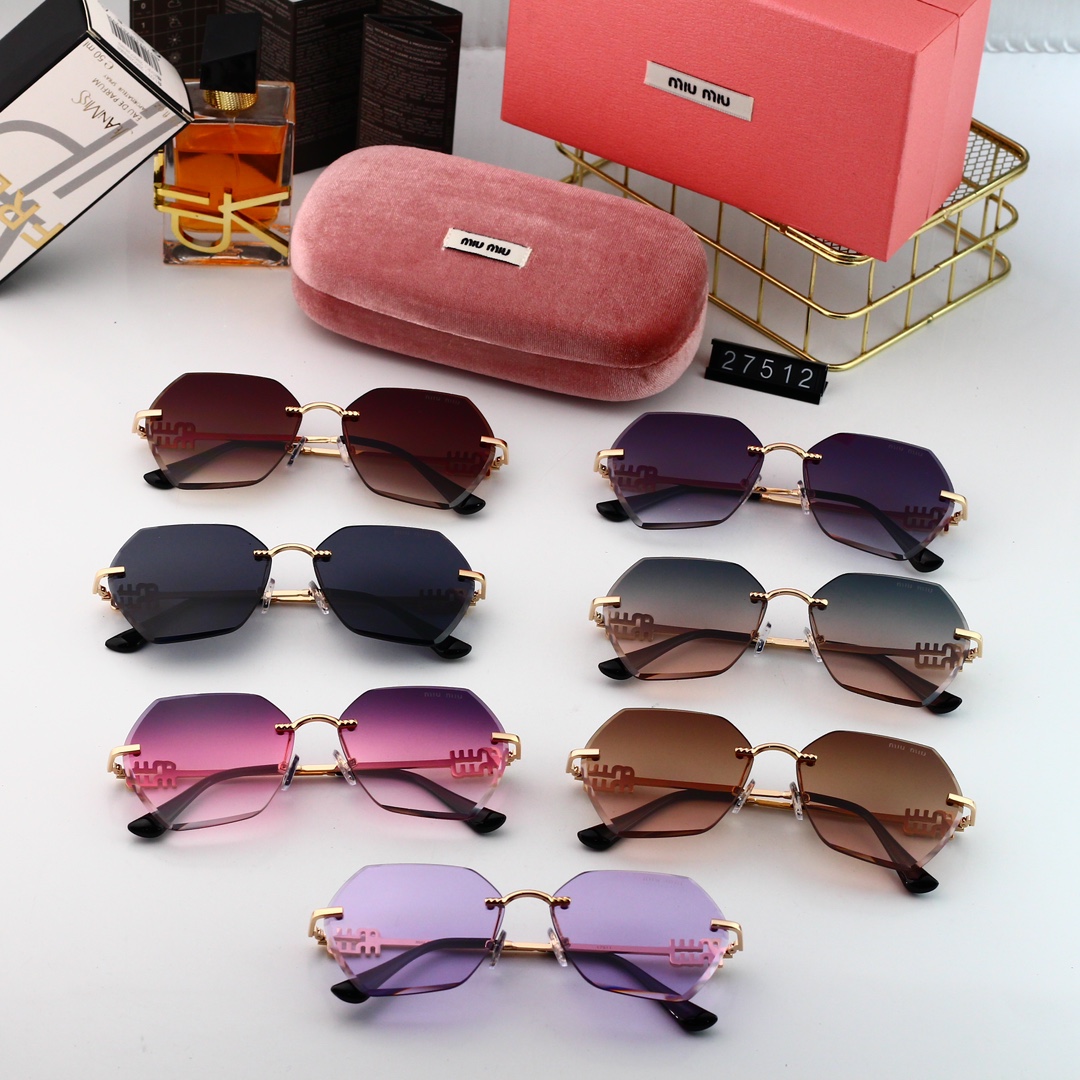 Miu Miu Basic Glasses M