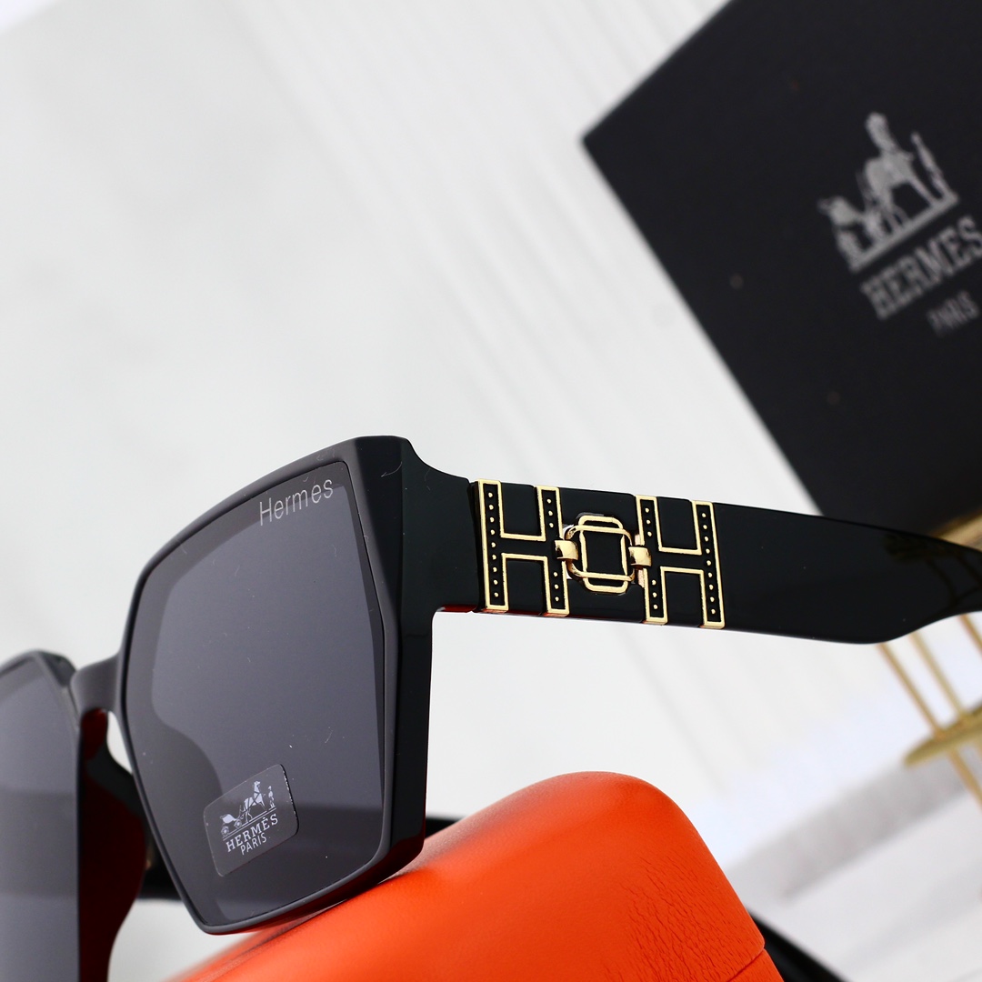 Hermès Basic Glasses