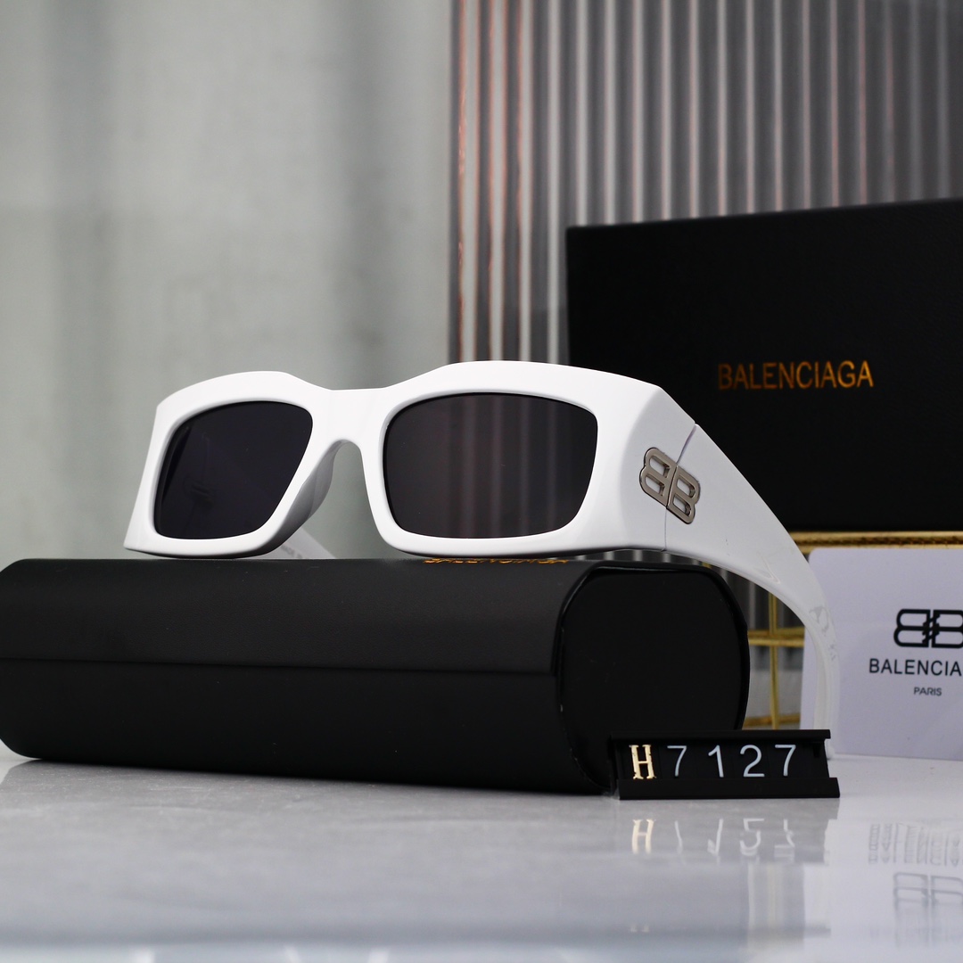 Balenciaga Basic Glasses