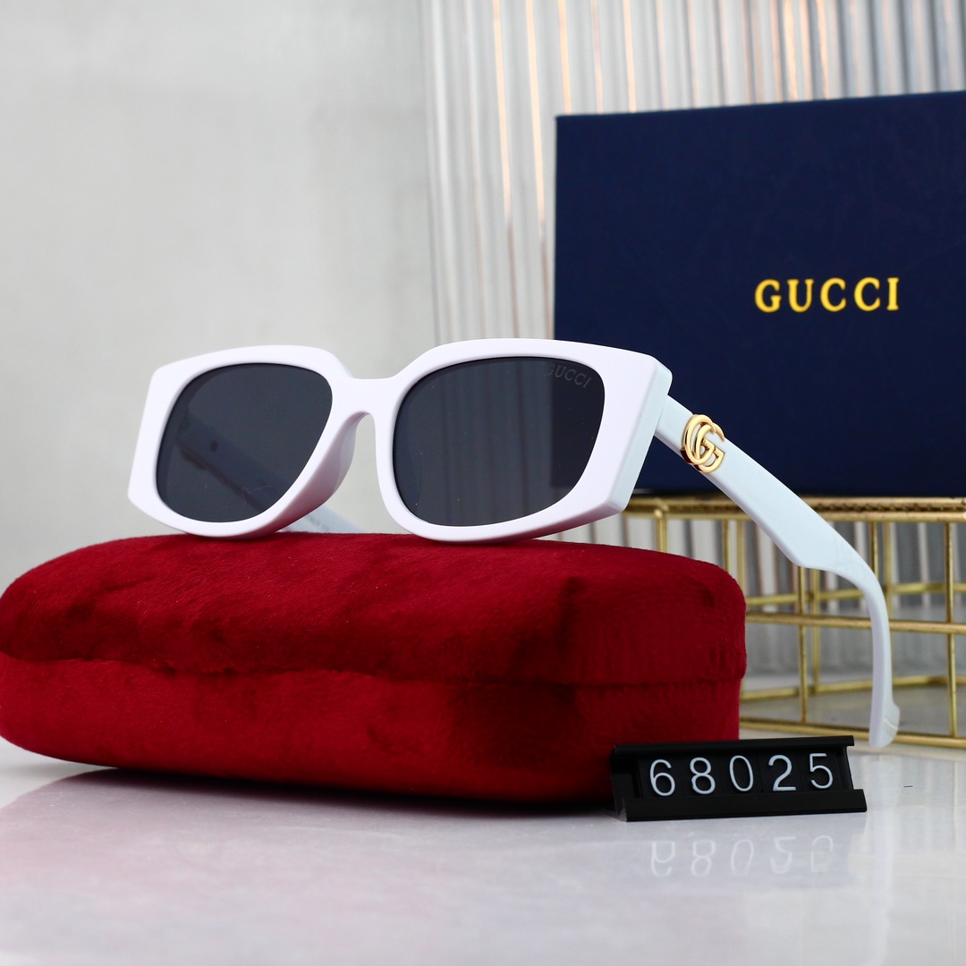 Gucci Basic Glasses