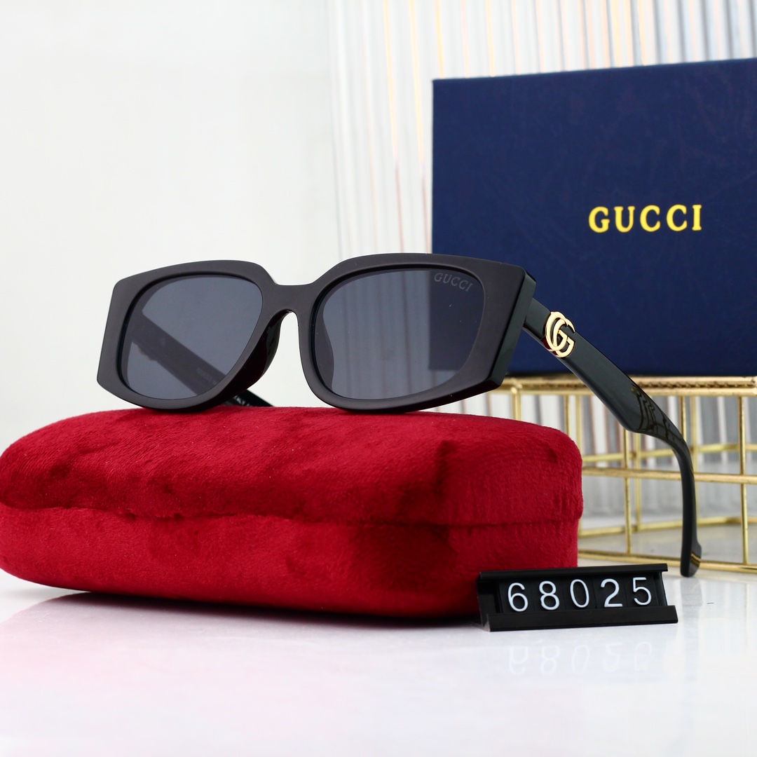 Gucci Basic Glasses