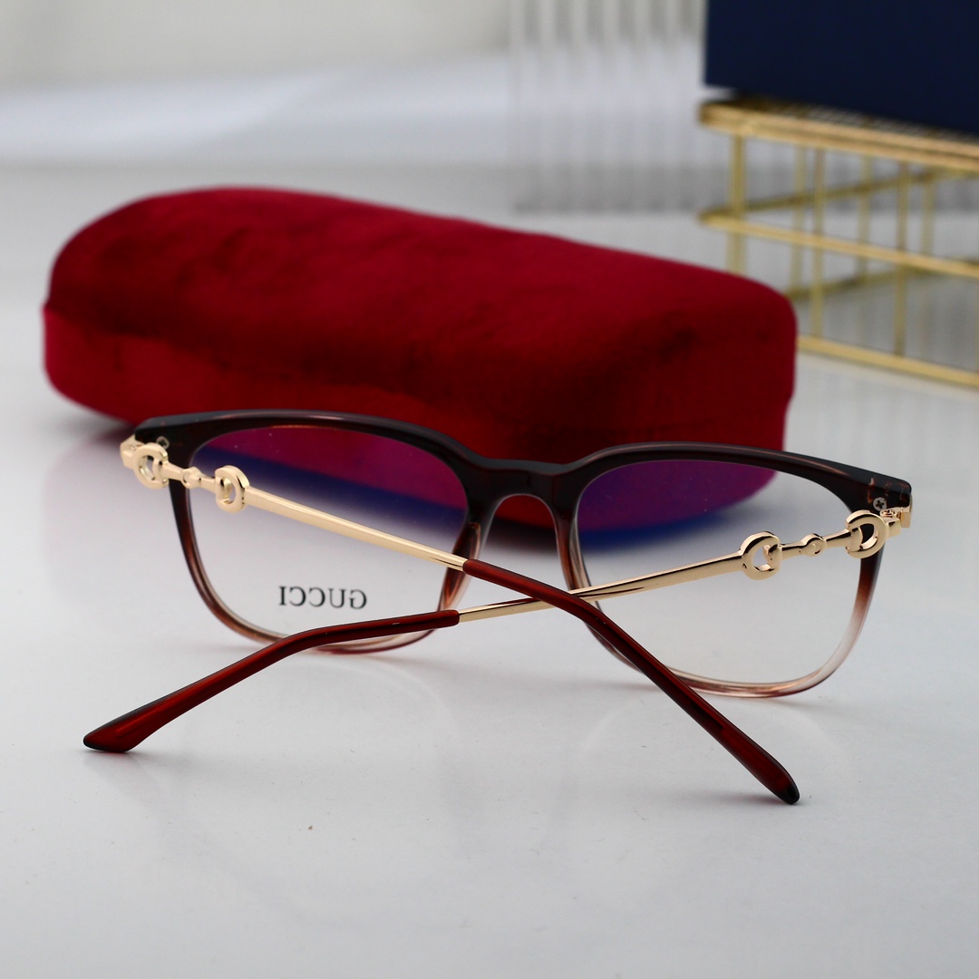 Gucci Basic Glasses