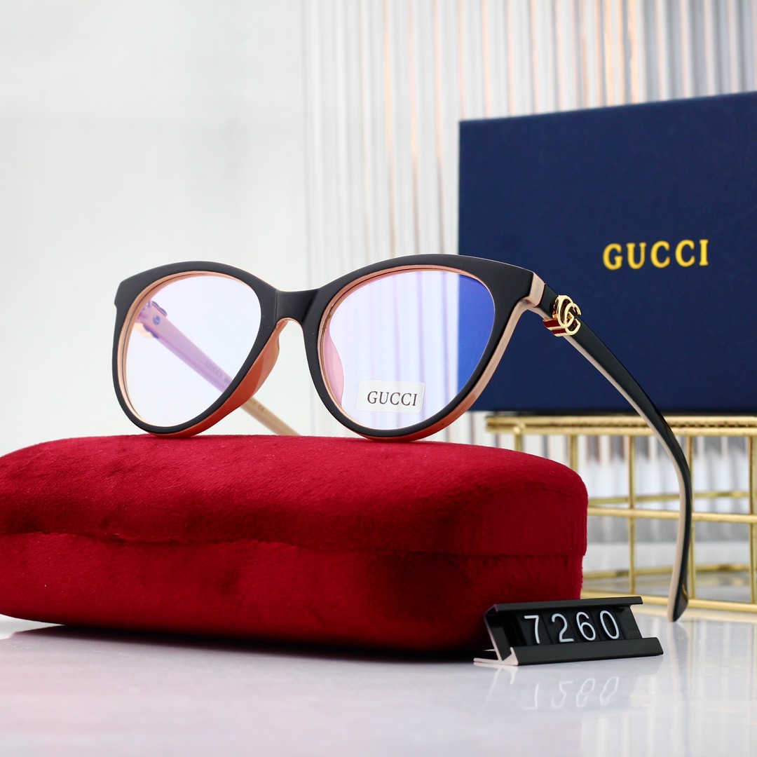 Gucci Basic Glasses