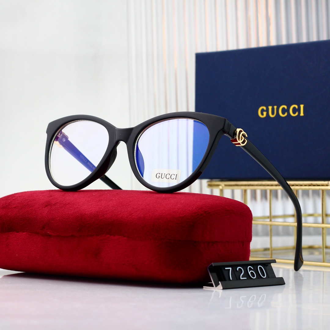 Gucci Basic Glasses