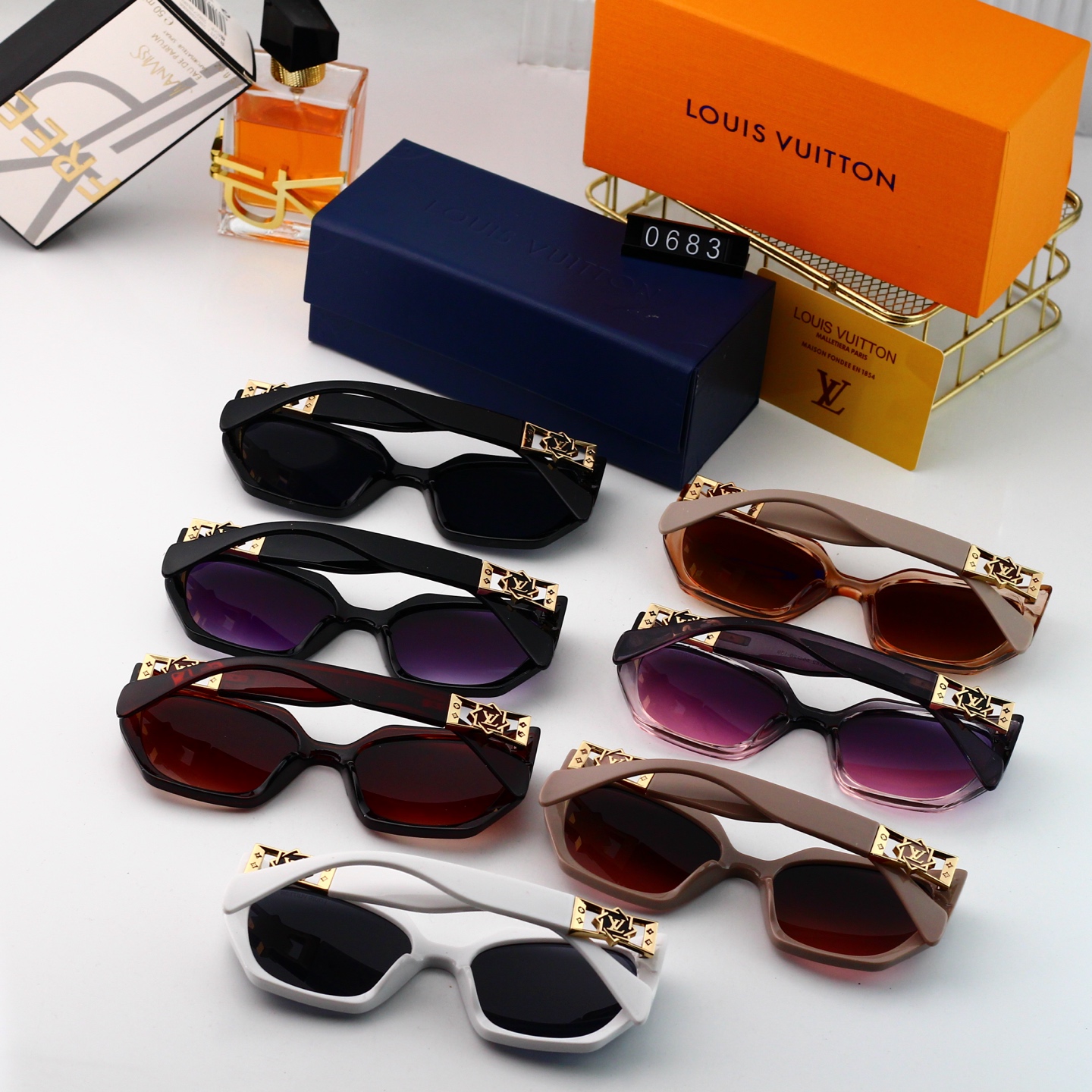Louis Vuitton Basic Glasses L