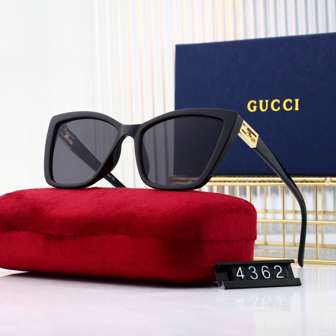 Gucci Basic Glasses