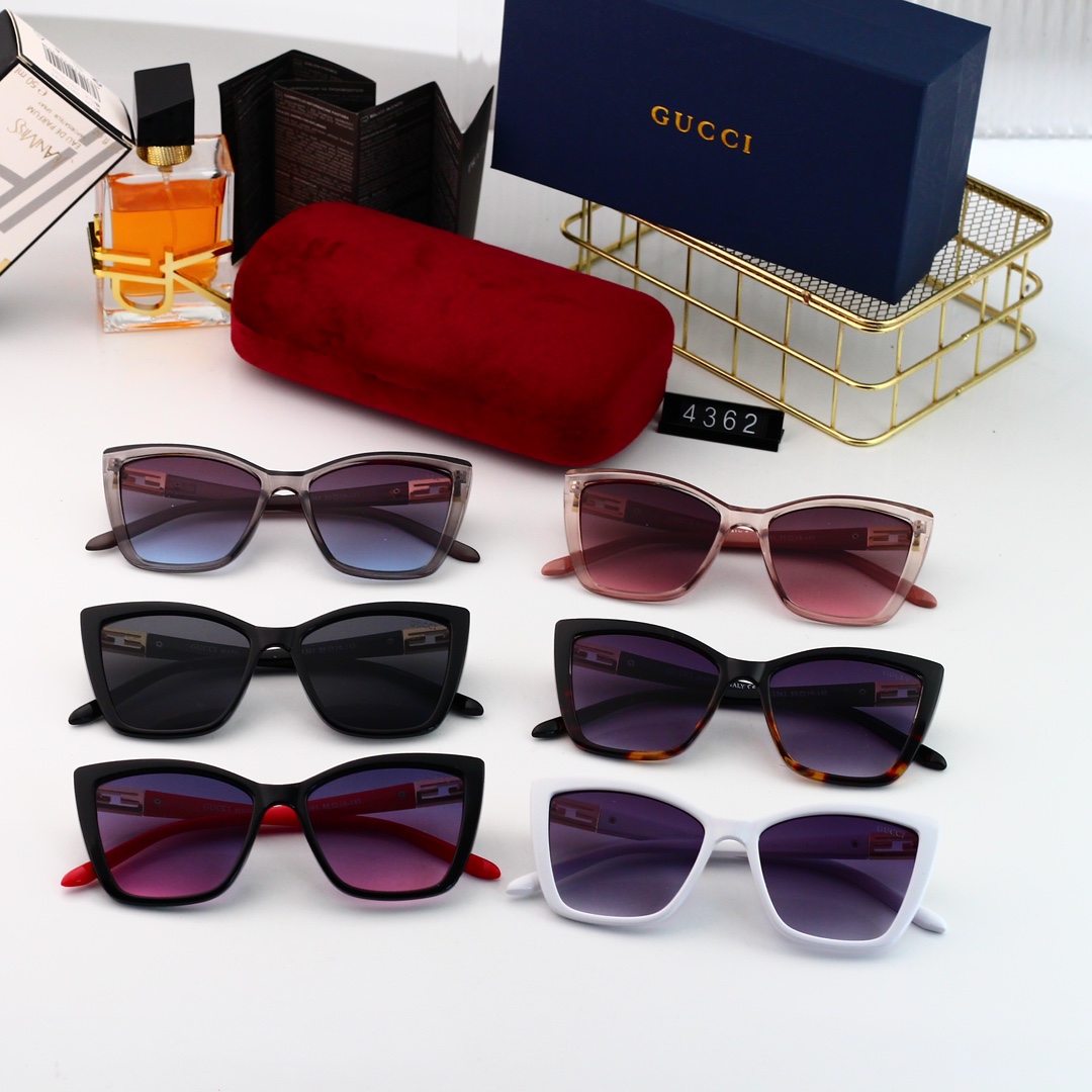 Gucci Basic Glasses